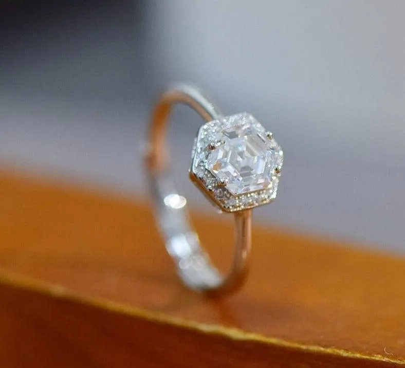 1 Carat Hexagon Cut Diamond Diamond Engagement Ring
