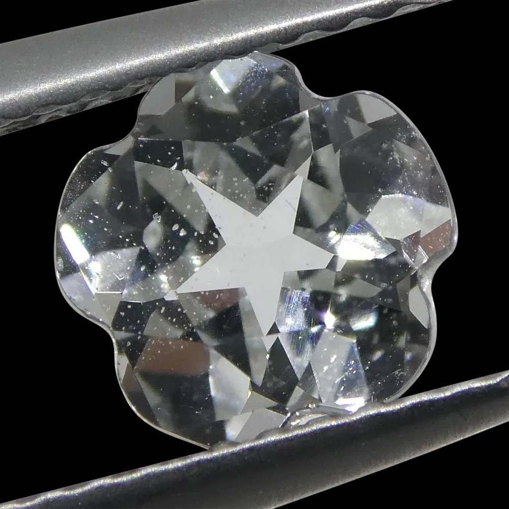 1.41ct White Sapphire Flower