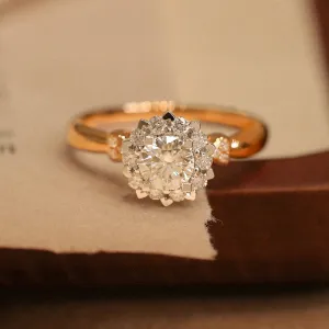 18k Art Deco Round Cut Diamond Halo Engagement Ring