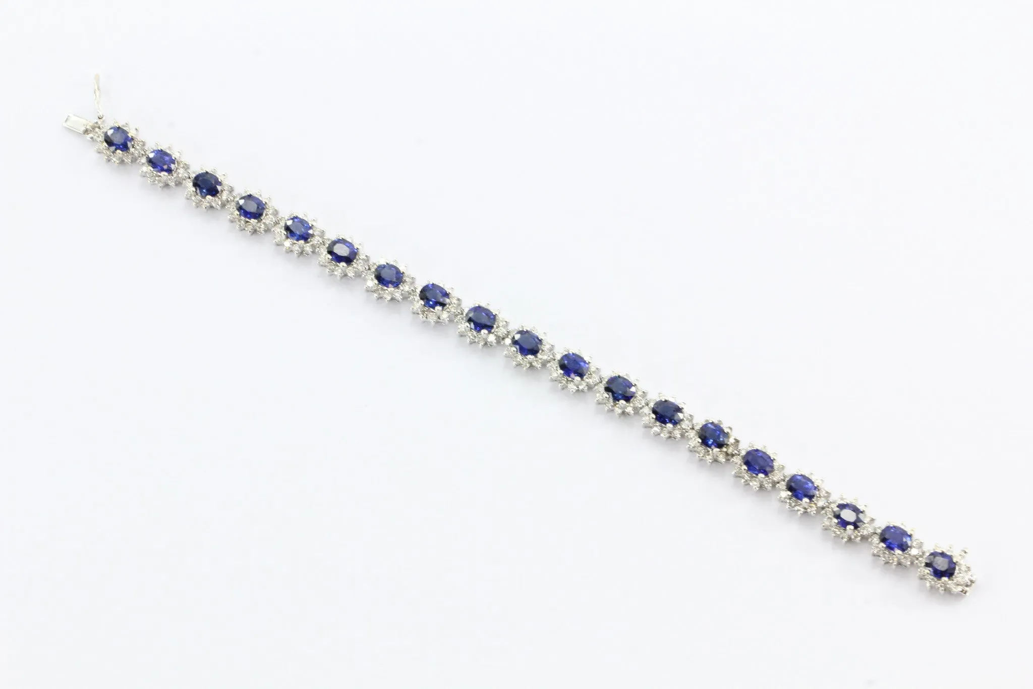 18K White Gold 9.12 Carat Sapphire & 3.45 Carat Diamond Tennis Bracelet