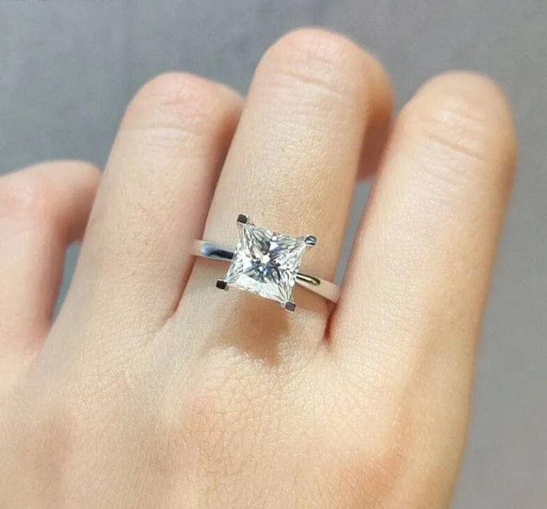 18K White Gold Princess Cut 2 Carat Diamond Engagement Ring