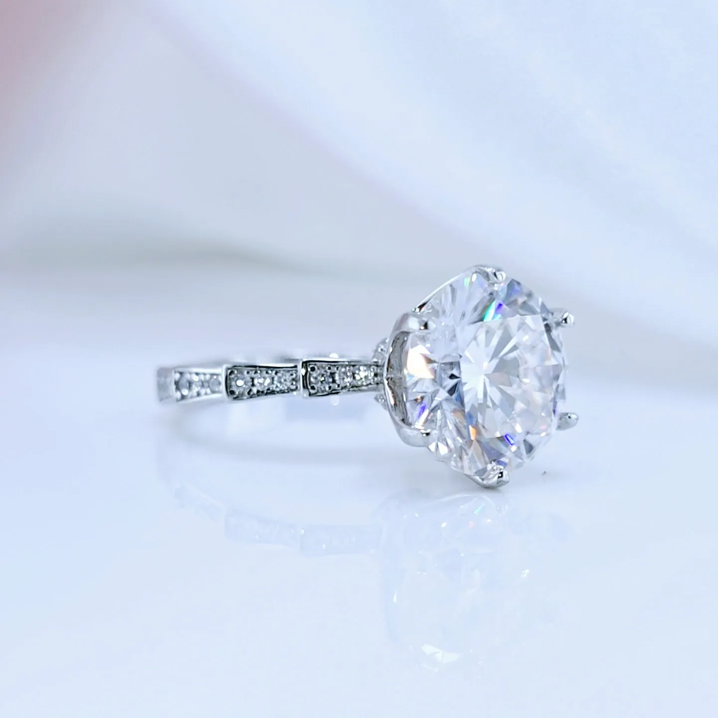 5 Carat Round Cut Diamond Engagement Ring