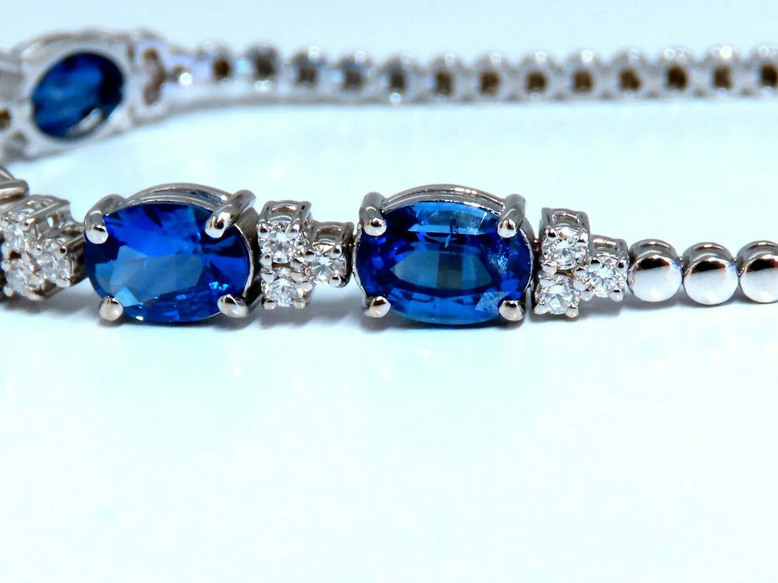 6.38ct natural Vivid royal blue round sapphires diamond bracelet 14 Karat