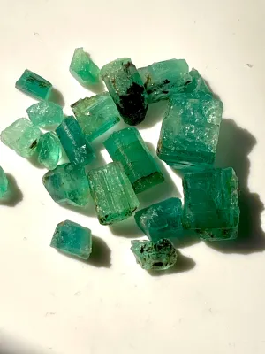 70 carats Panjshir Emerald Stones Rough