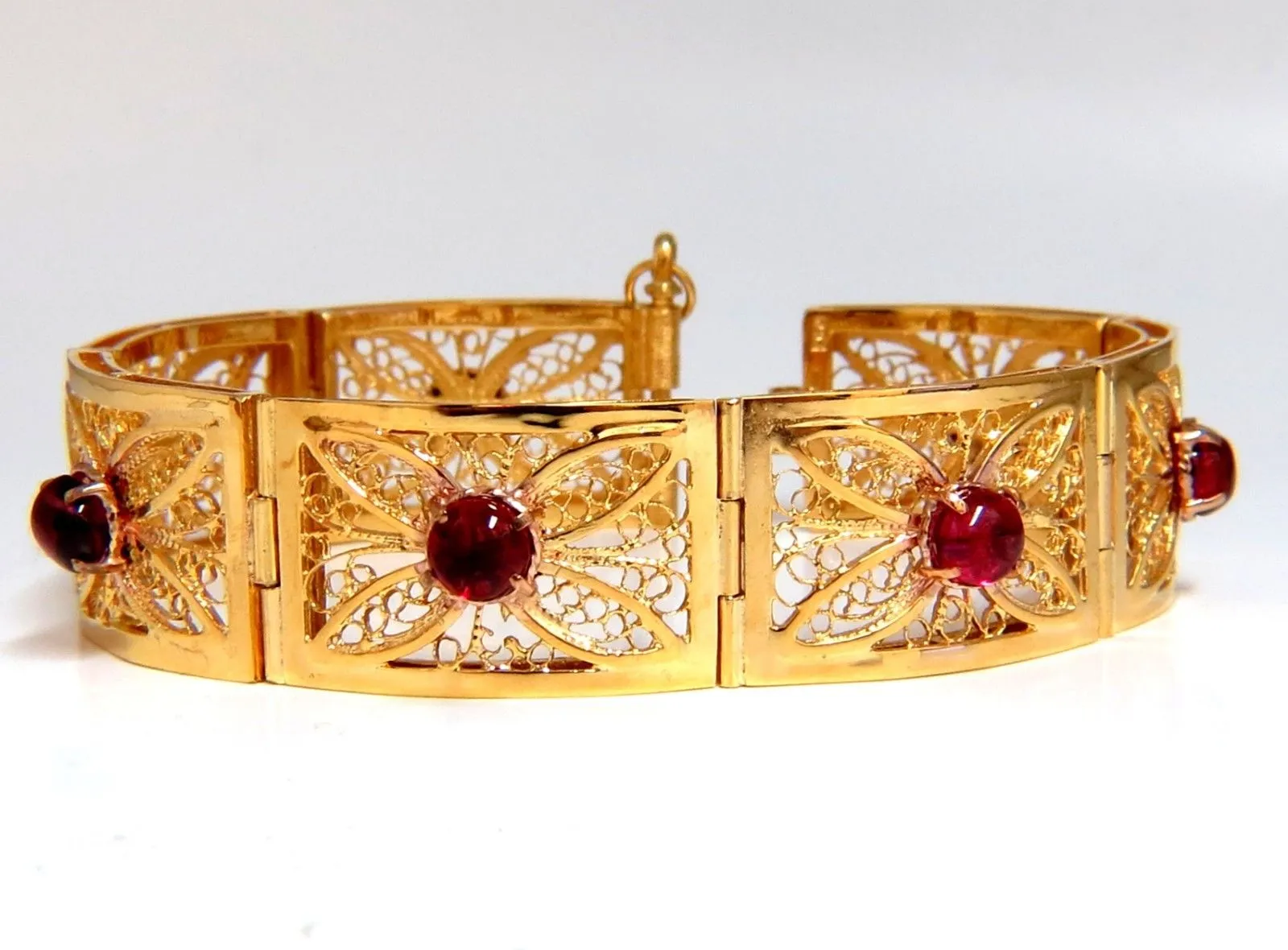 7.40ct Natural Spinel Open Gilt Vintage Bracelet 14 Karat