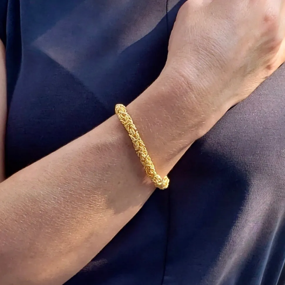 7.75" Handcrafted 24K Gold Vermeil 6.5mm Byzantine Bracelet with Toggle Clasp