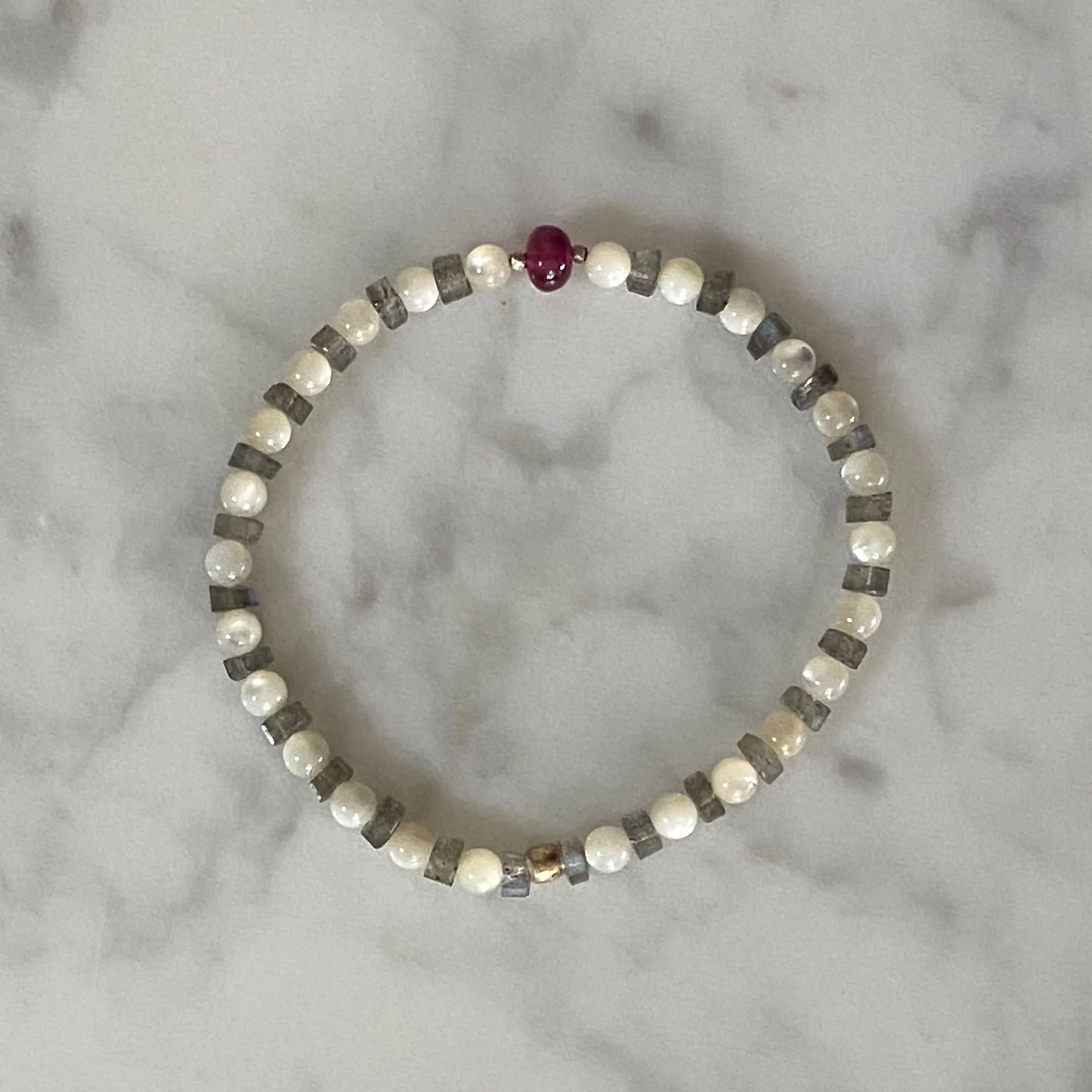7" Gemstone Stretch Bracelet with Ruby, Labradorite, and Mother of Pearl