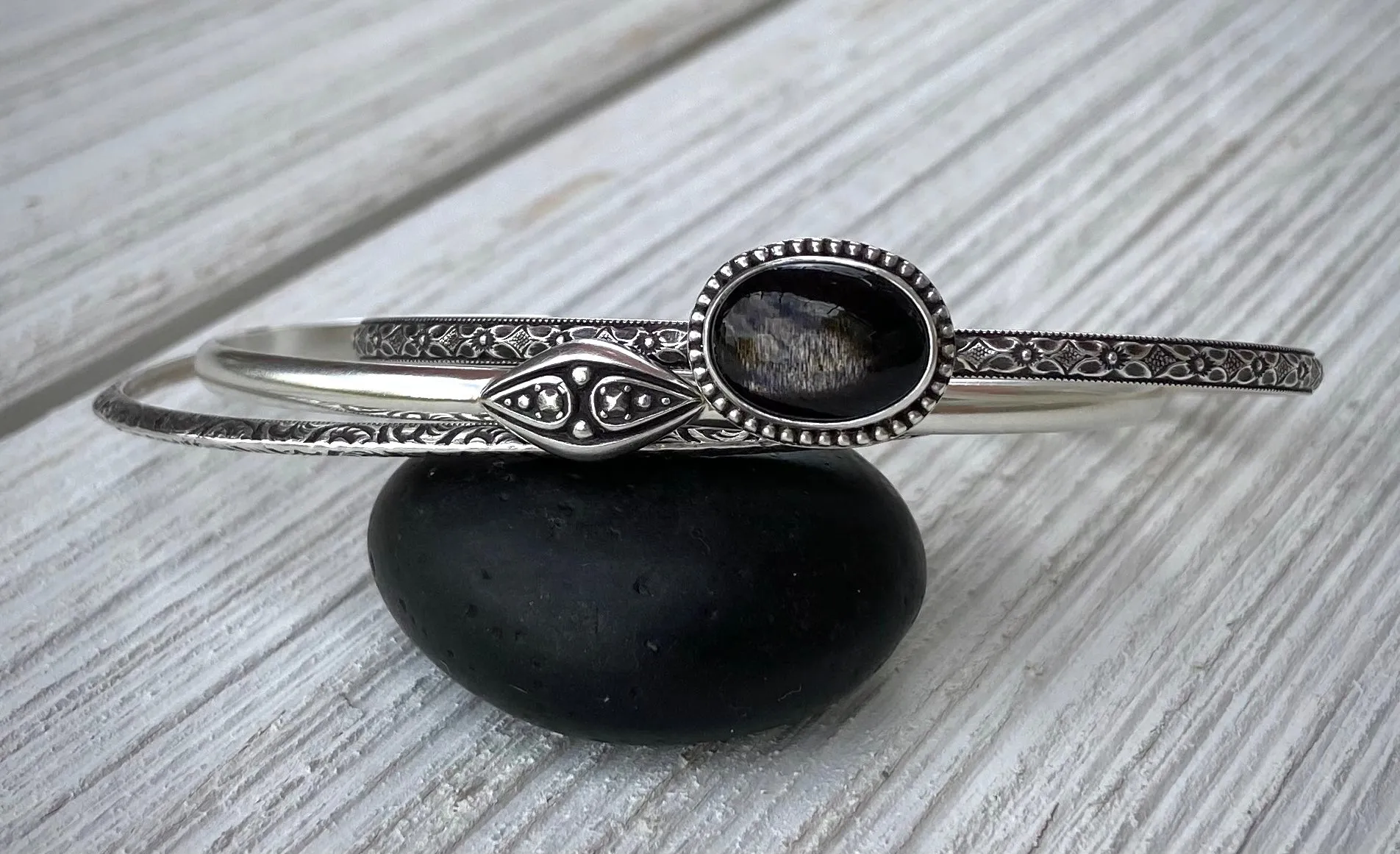 Black Sunstone Stacker Set