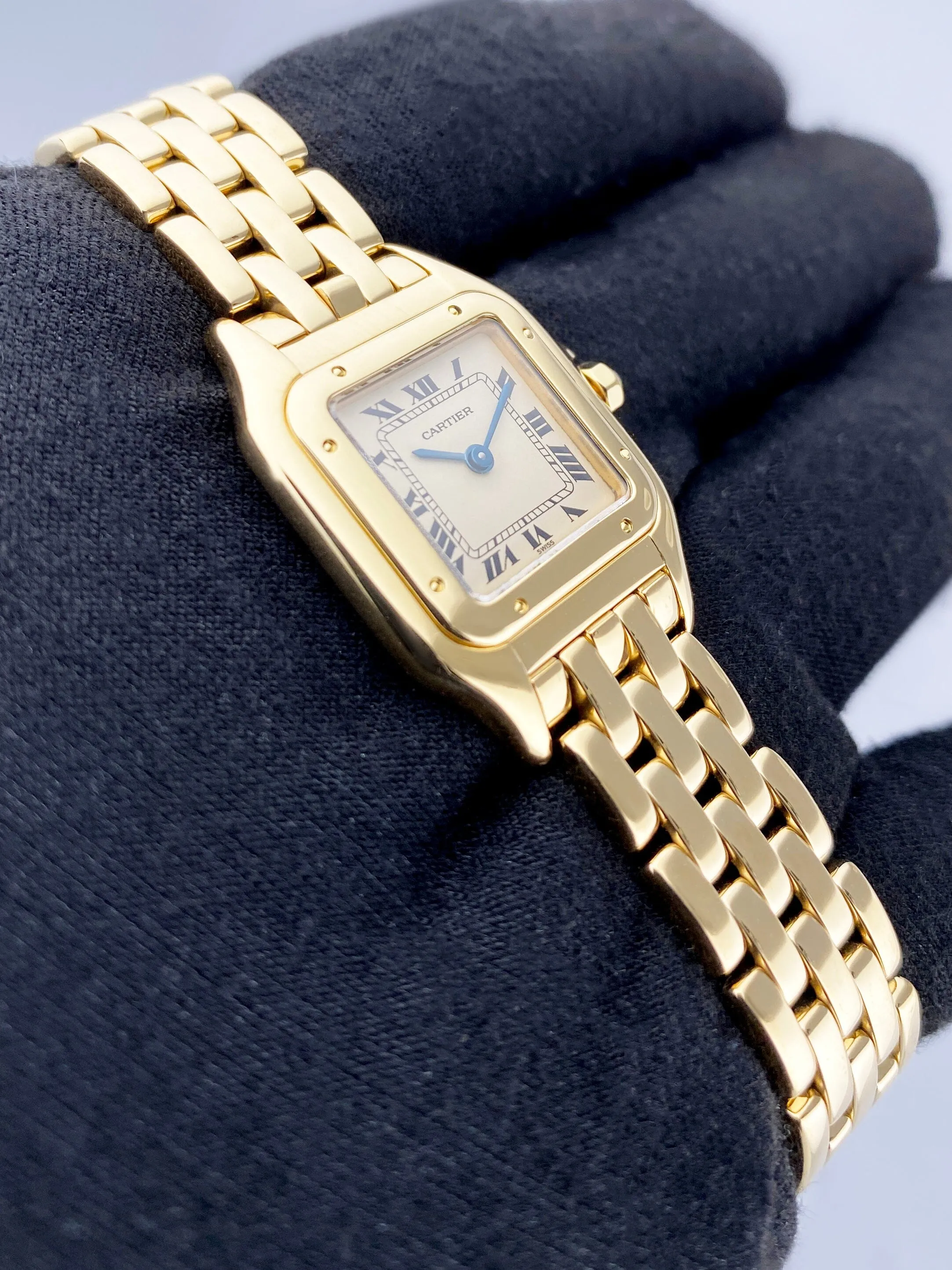 Cartier Panthere 18K Yellow Gold Ladies Watch