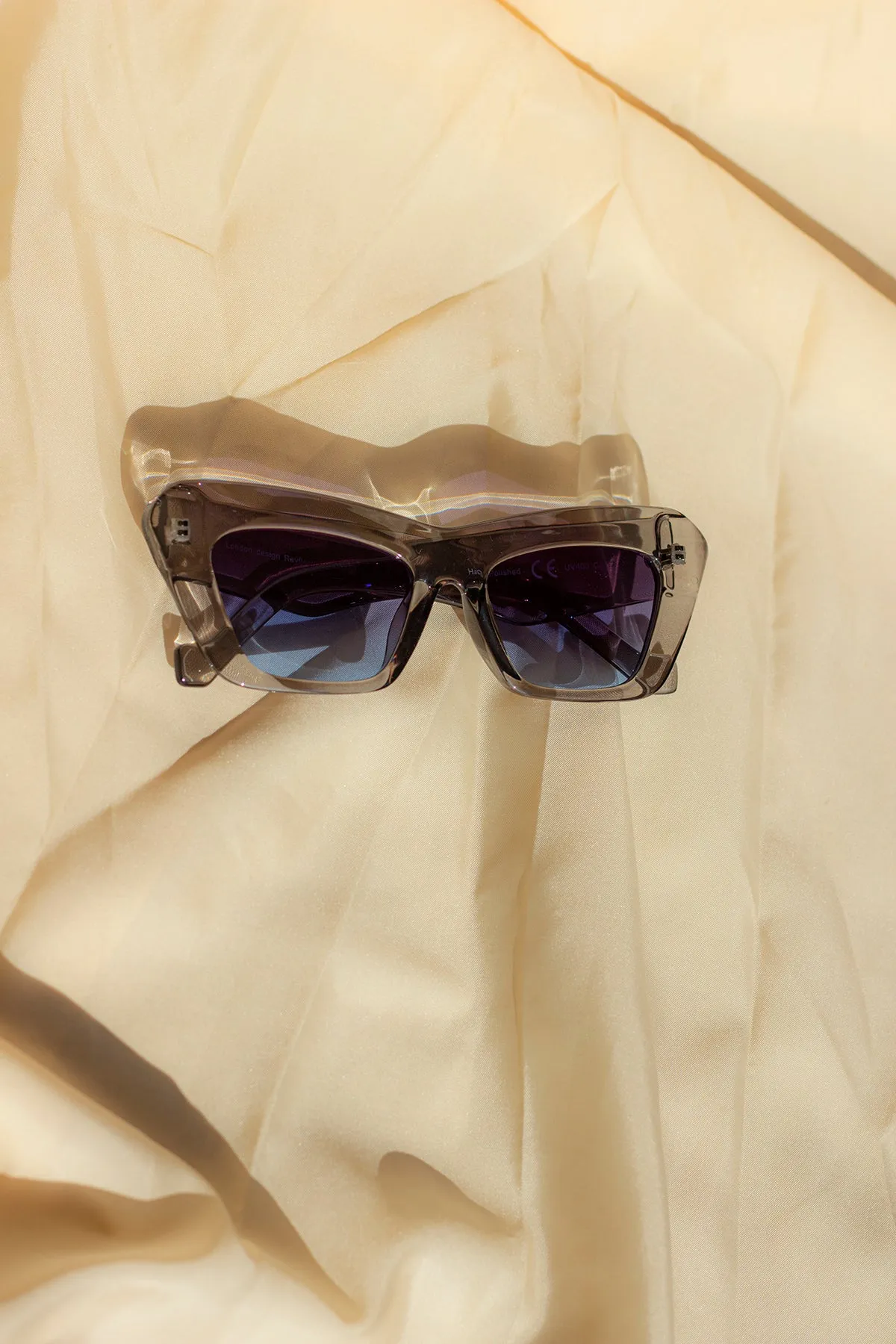 Chunky Oblong Cat Eye Sunglasses