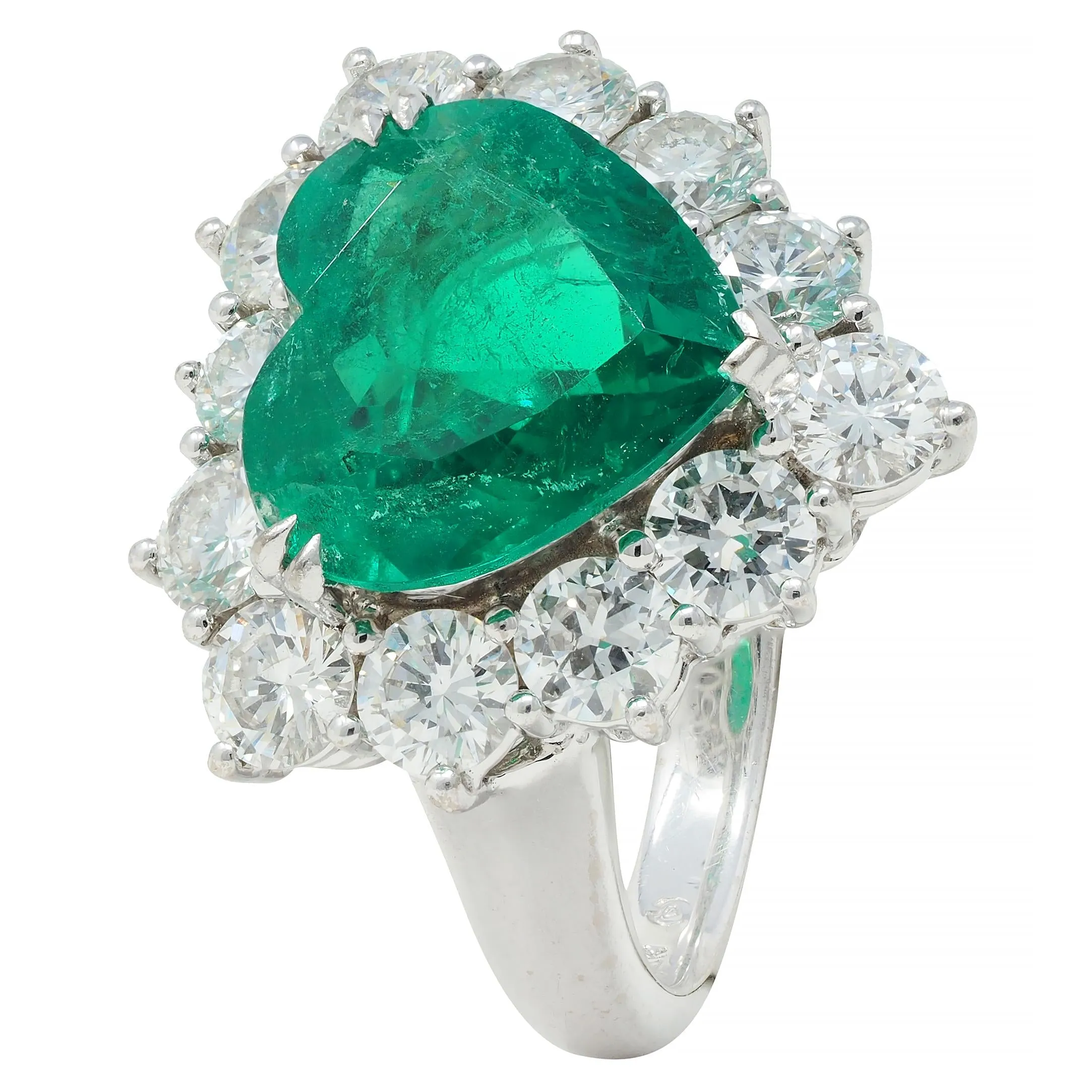 Contemporary 7.00 CTW Colombian Emerald Diamond 18 Karat White Gold Heart Halo Ring AGL