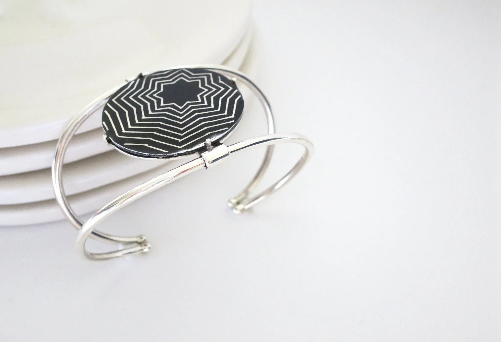 Conversation-starting round Bidri cuff