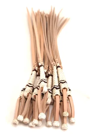 Cuarta Trailer Whip White and Brown JTW12