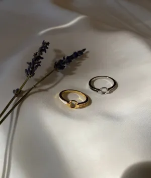 Dainty Belt Ring