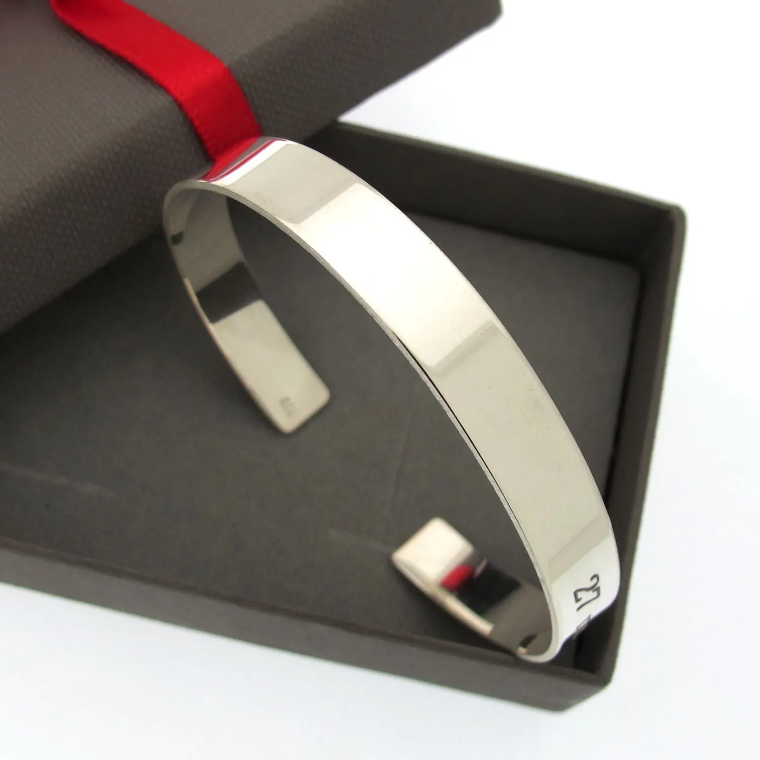 Deep Engraving Sterling Silver bangle Personalized Cuff bracelet men / women