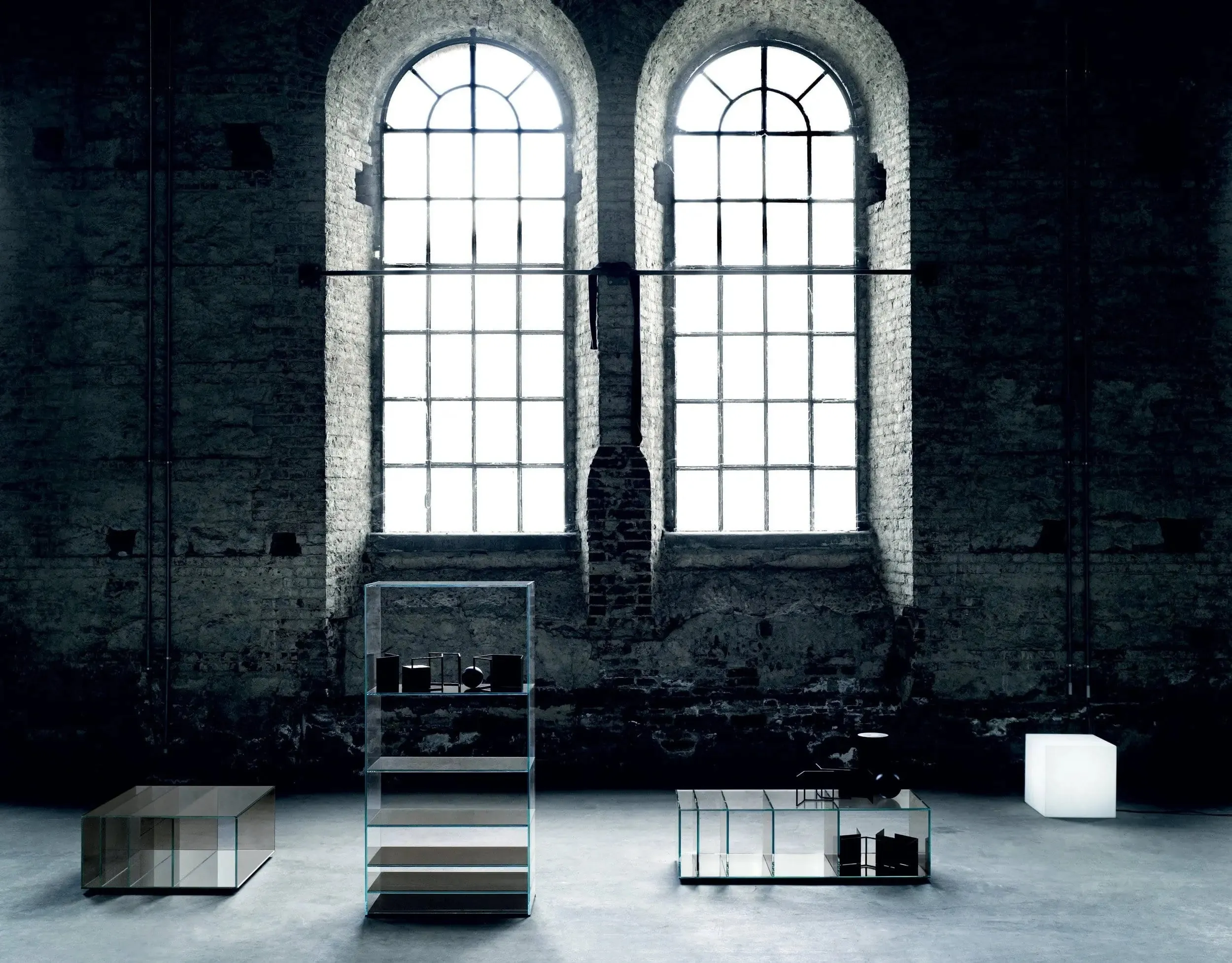 Deep Sea Low Glass Table