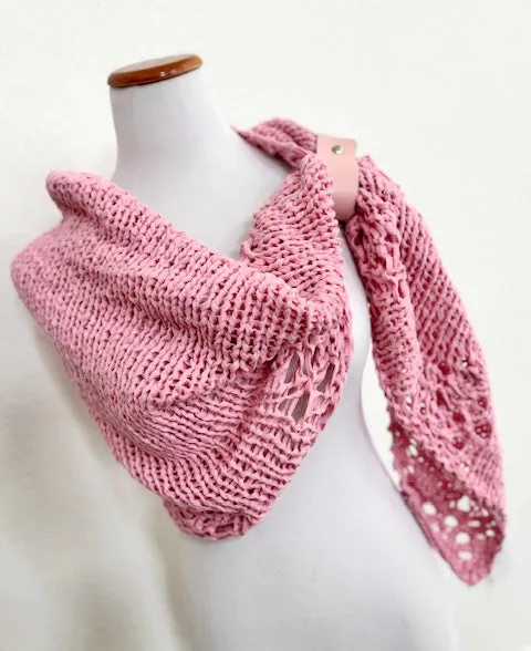 Flannery shawl