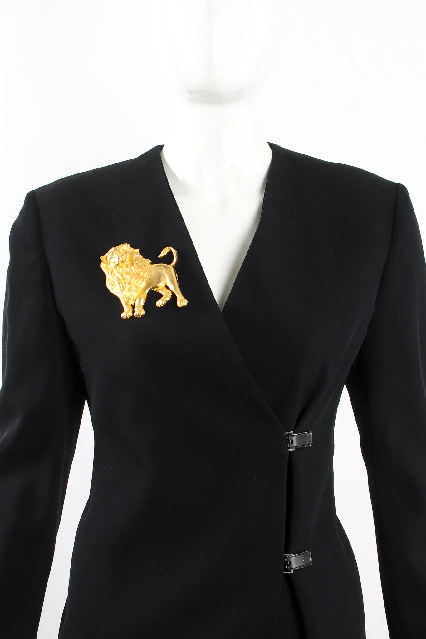 Majestic Lion Brooch