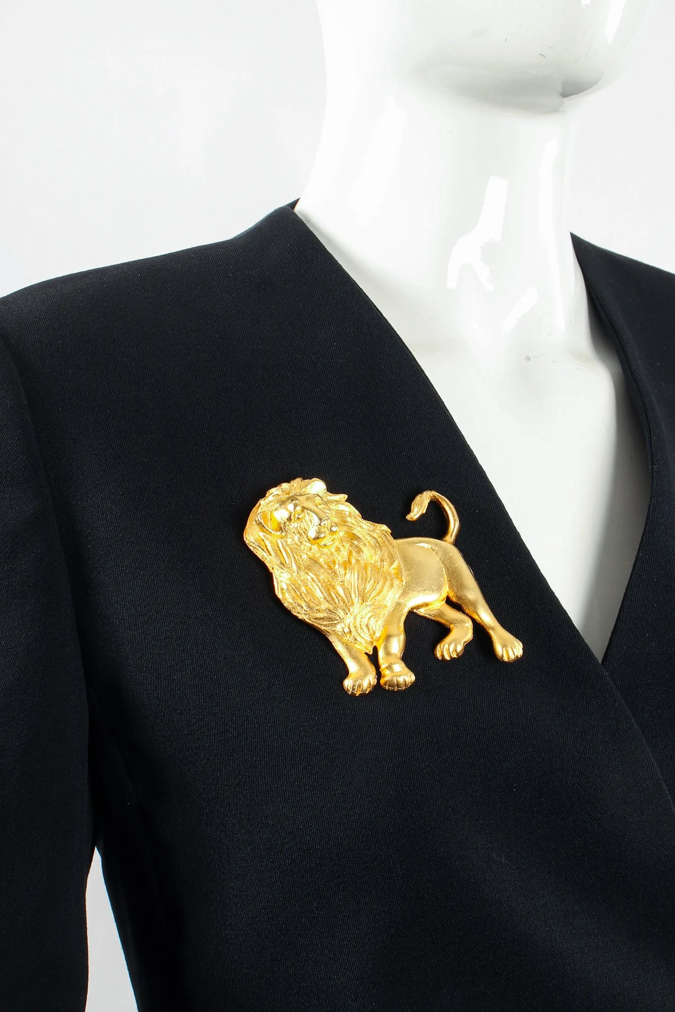 Majestic Lion Brooch