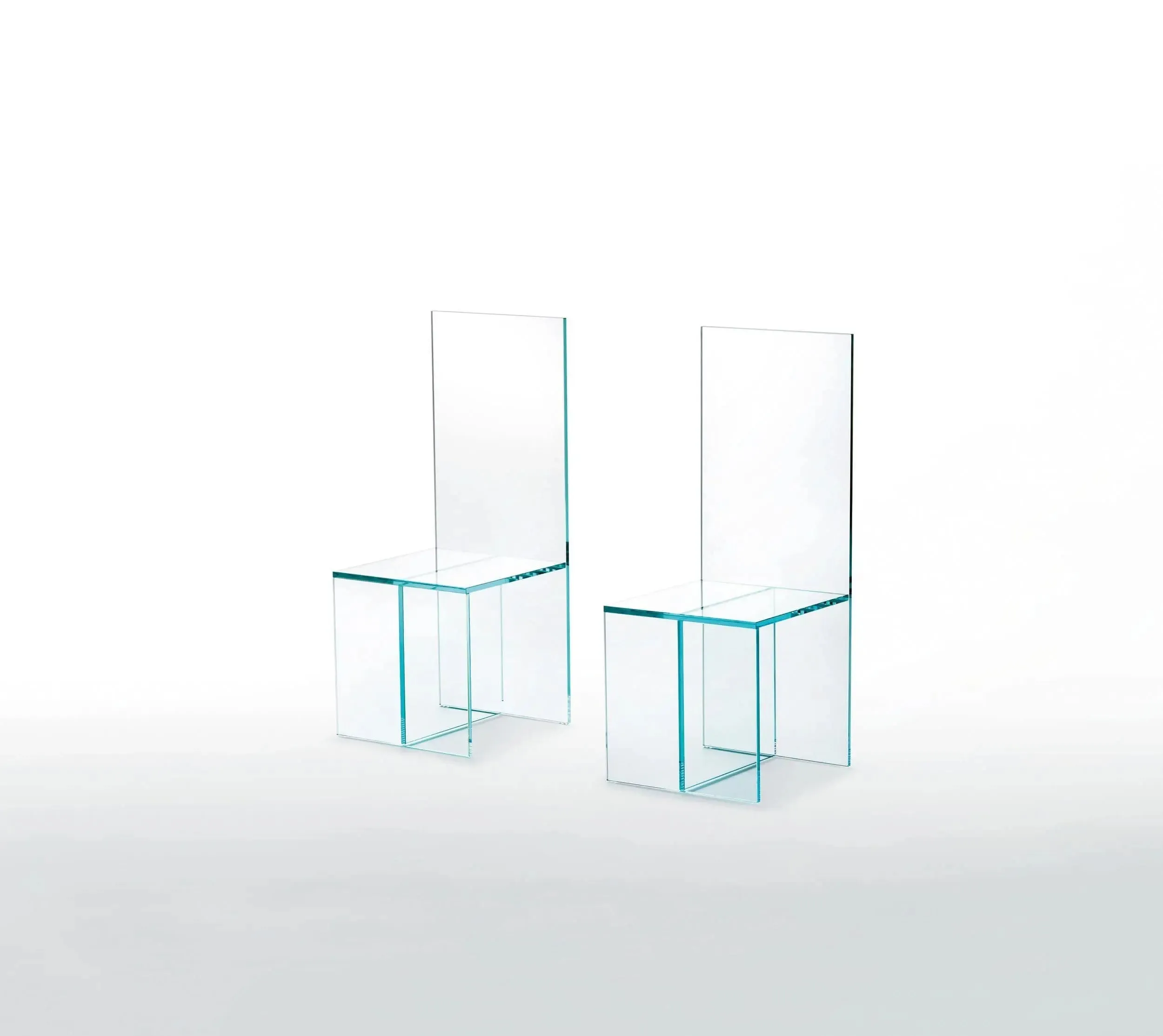 Merci Bob Chair
