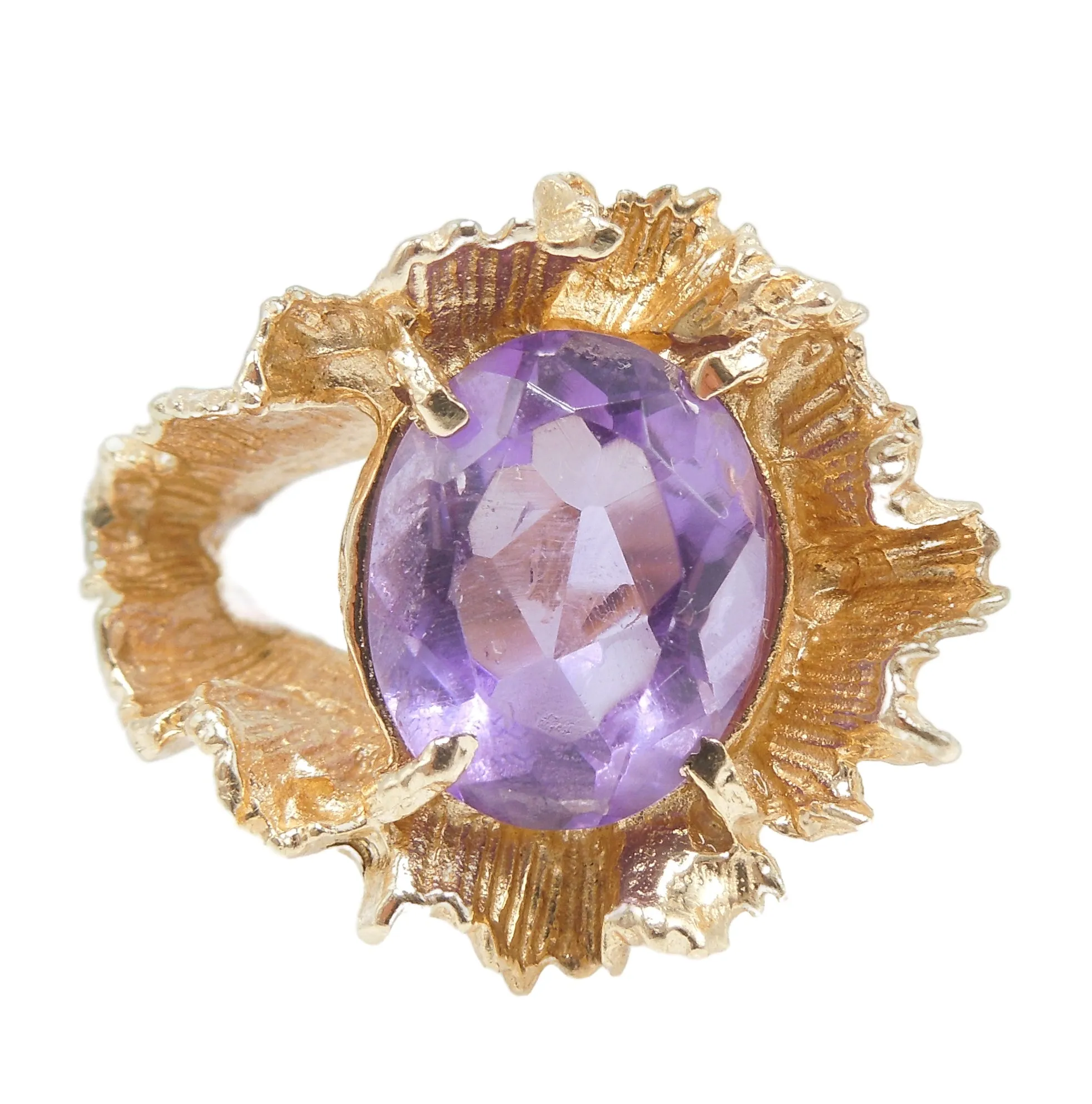 Midcentury Nature Inspired Oval Amethyst Ring in Yellow Gold