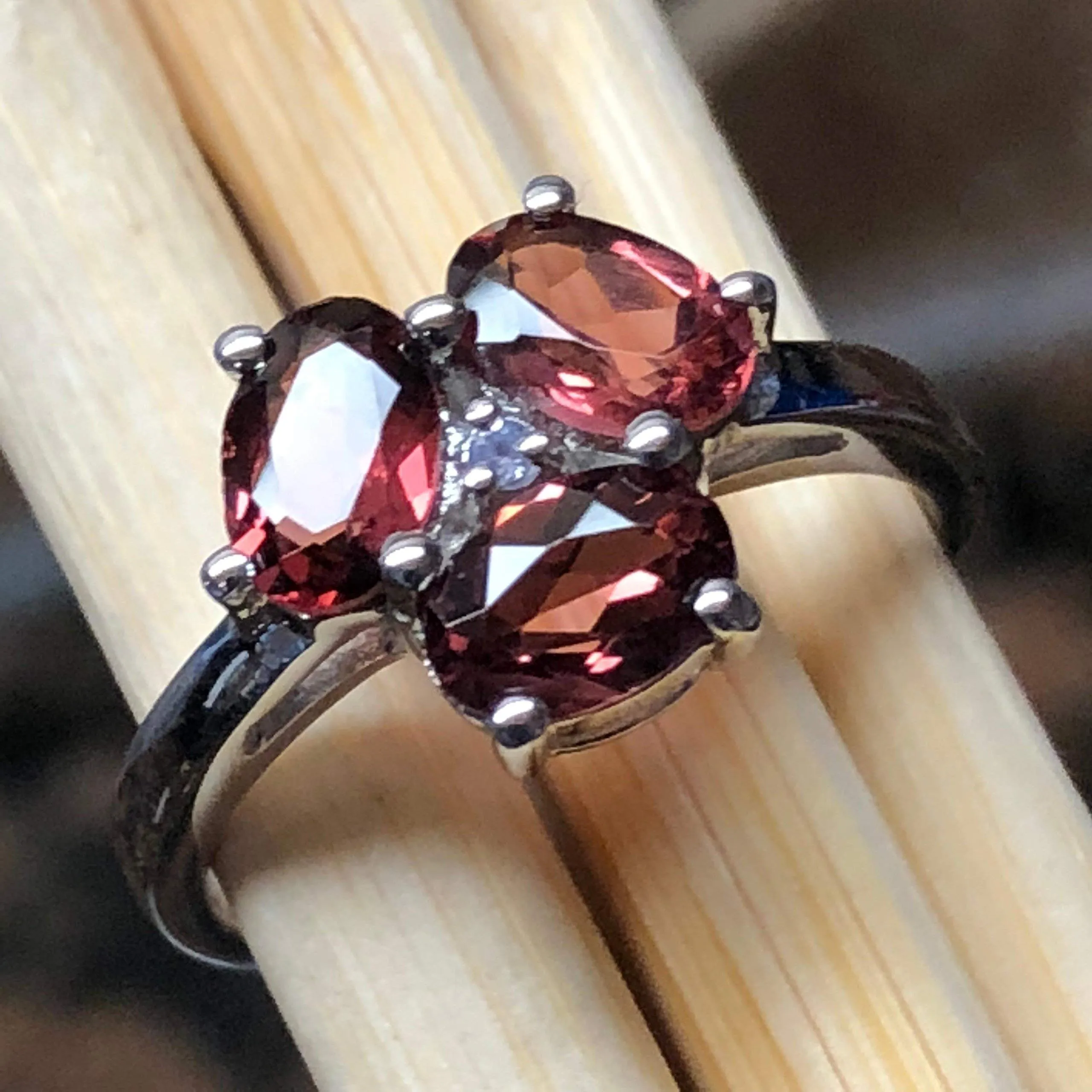 Natural 1.5ct Rhodolite Garnet 925 Solid Sterling Silver Engagement Ring Size 5, 6, 7, 8, 9