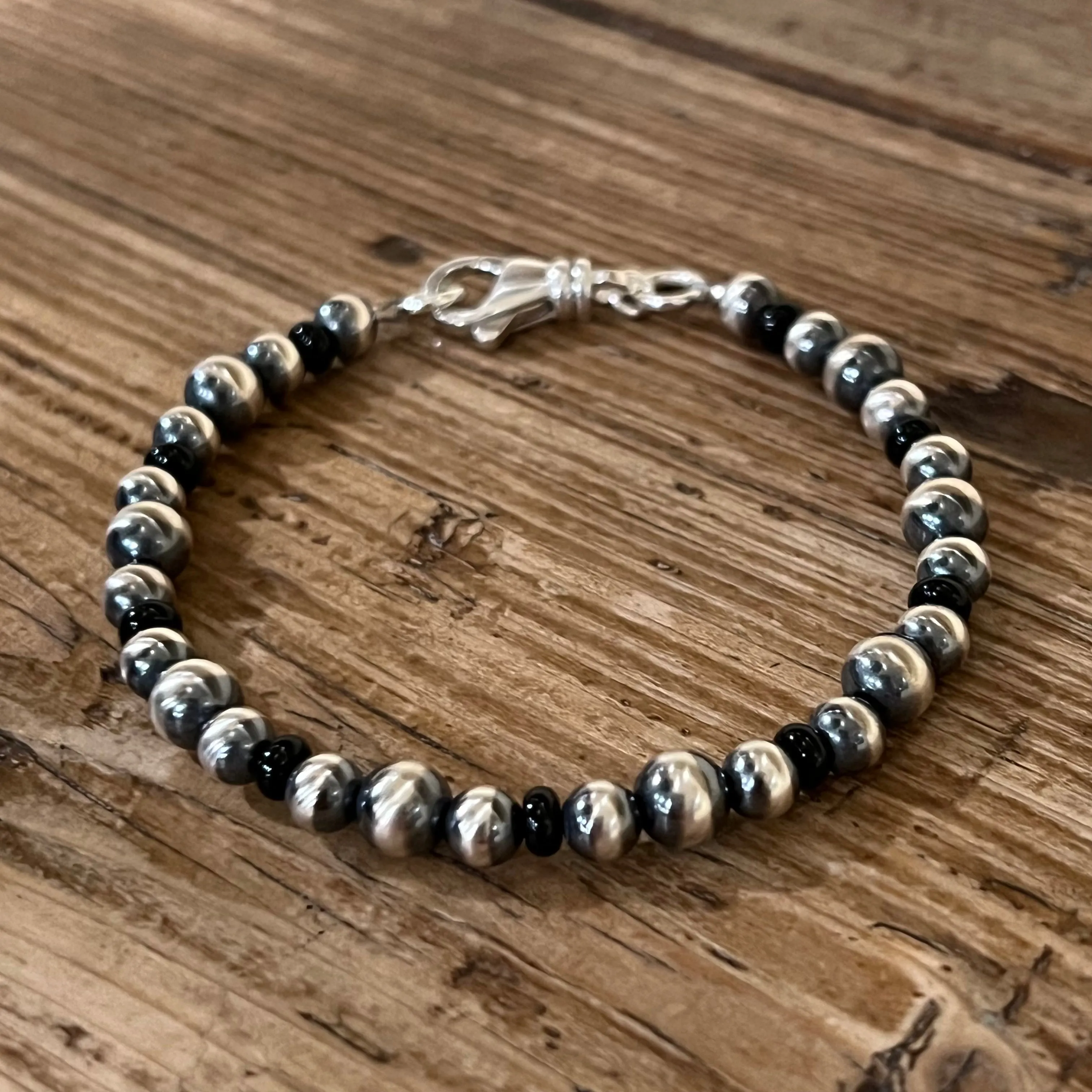 Navajo Pearl and Black Onyx Bracelet