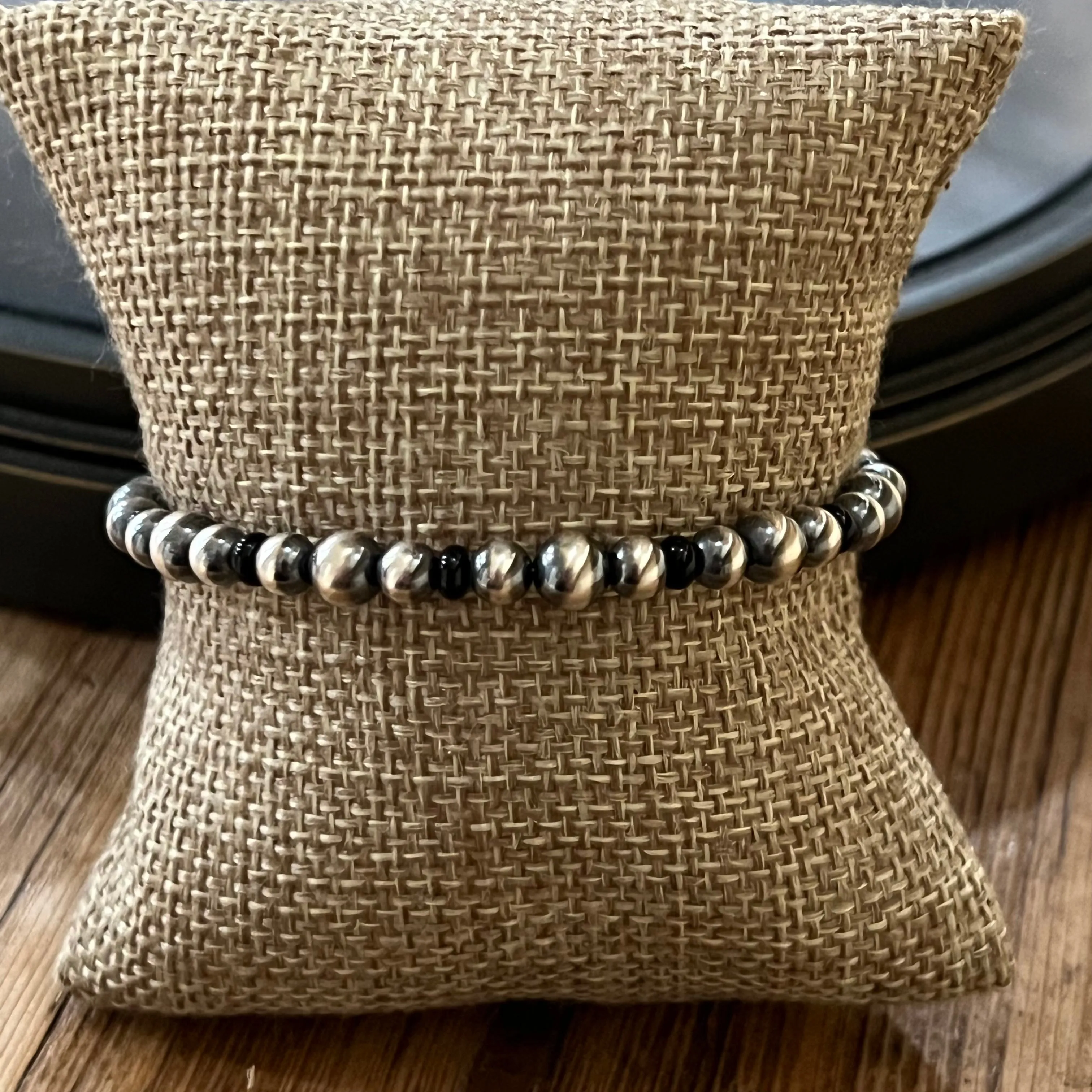 Navajo Pearl and Black Onyx Bracelet