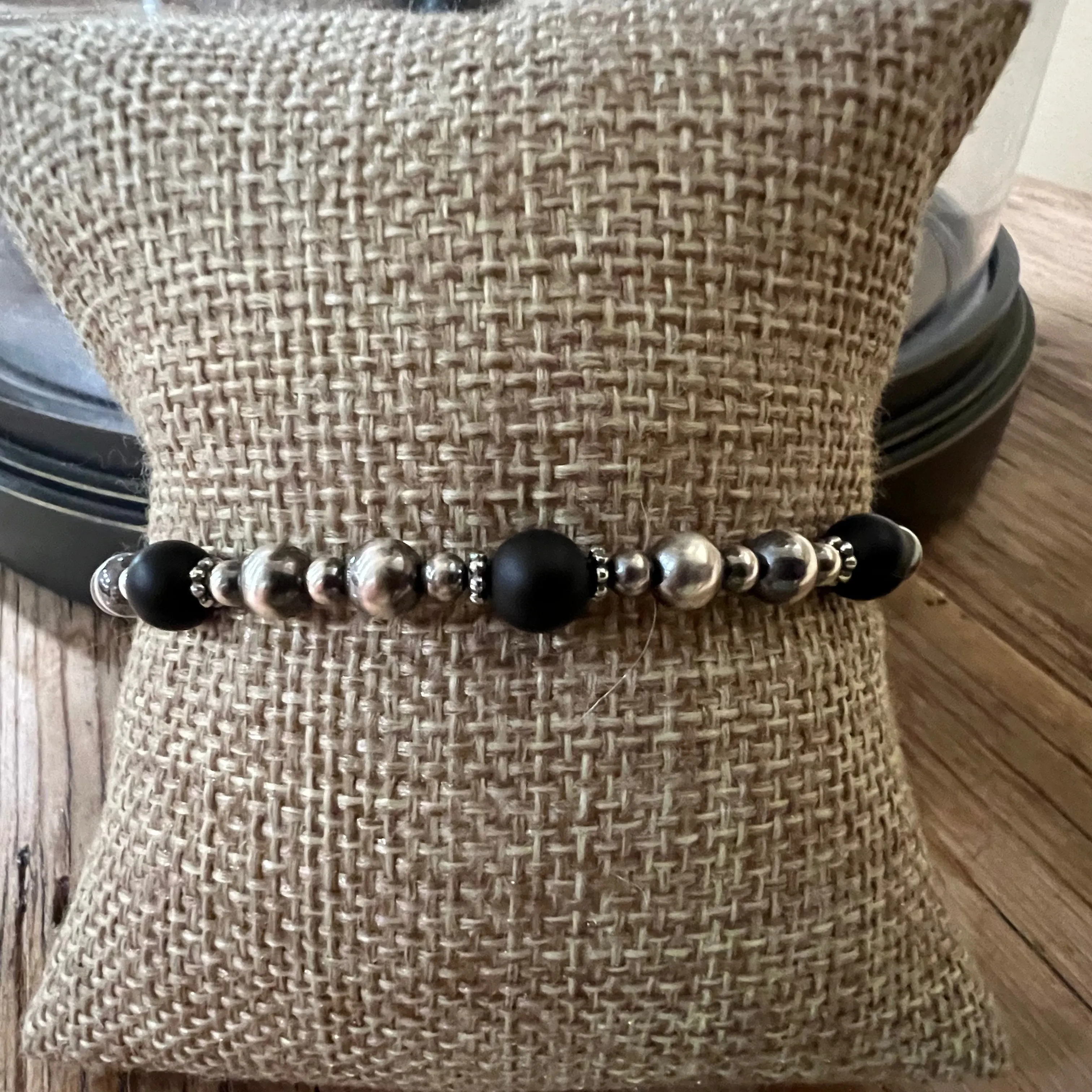 Navajo Pearl Black Onyx Bracelet