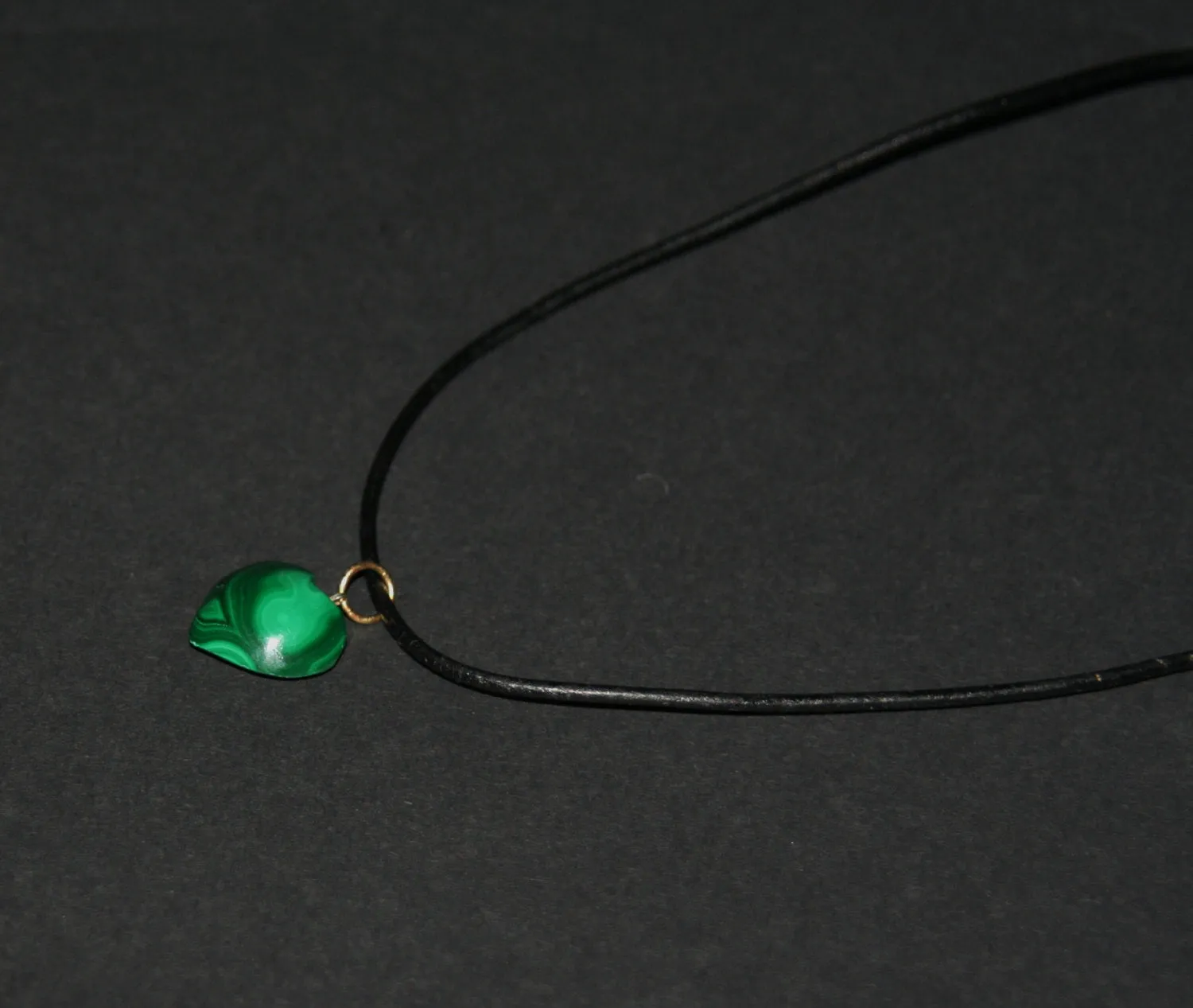 Necklace Malachite Heart Pendant Vintage on Leather 20" L