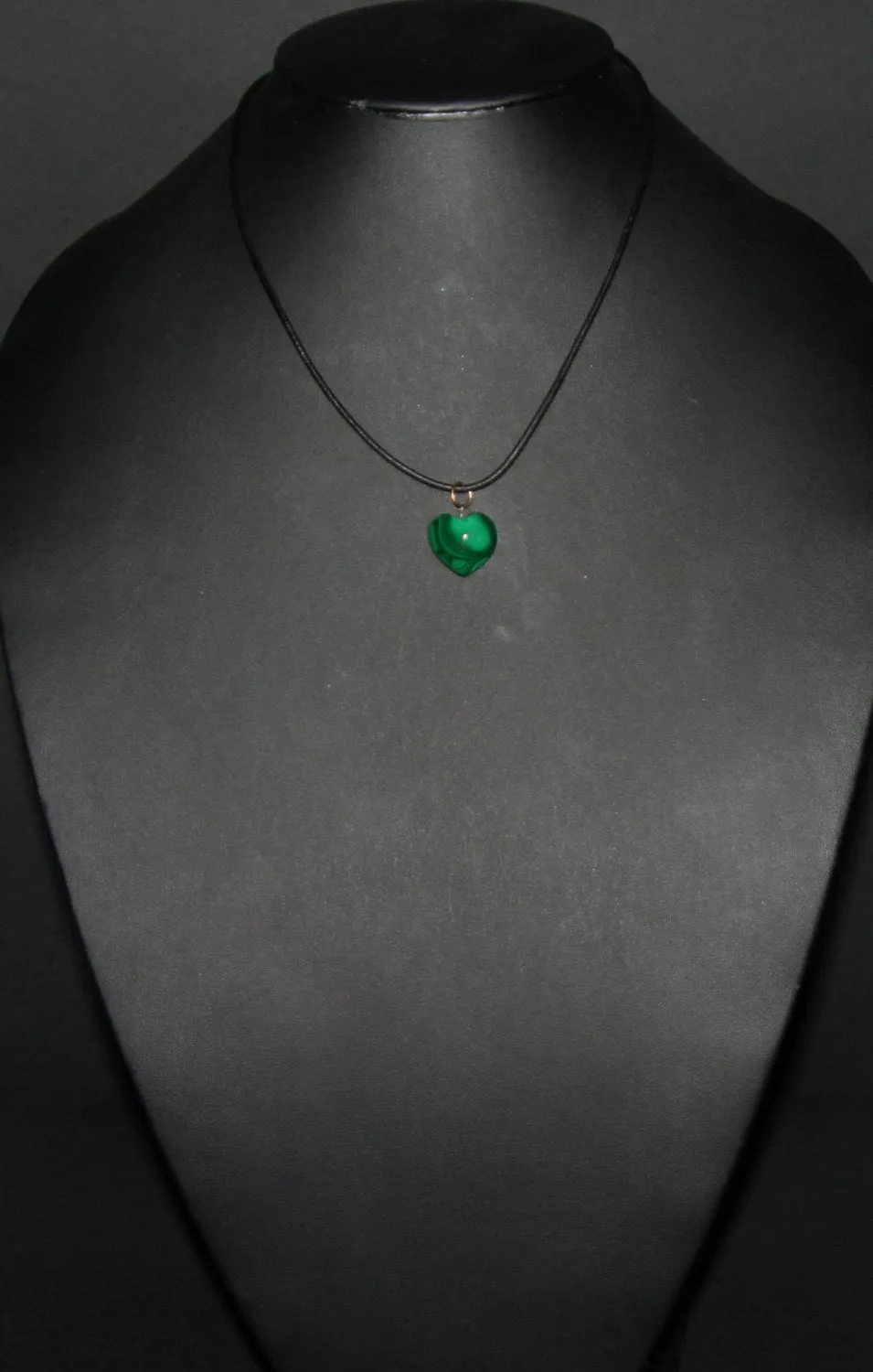 Necklace Malachite Heart Pendant Vintage on Leather 20" L