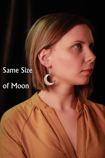 Red transparent Space Crescents