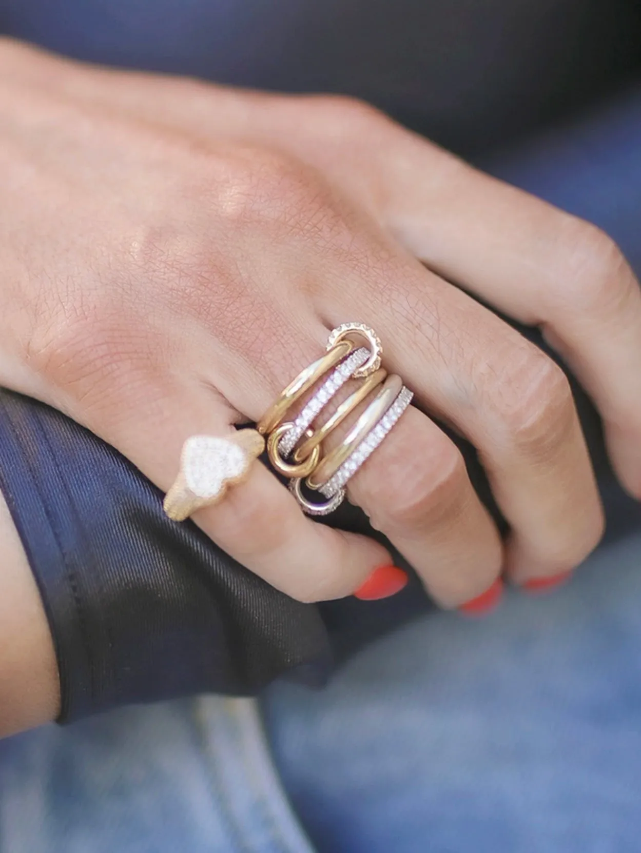 Rendezvous Ring