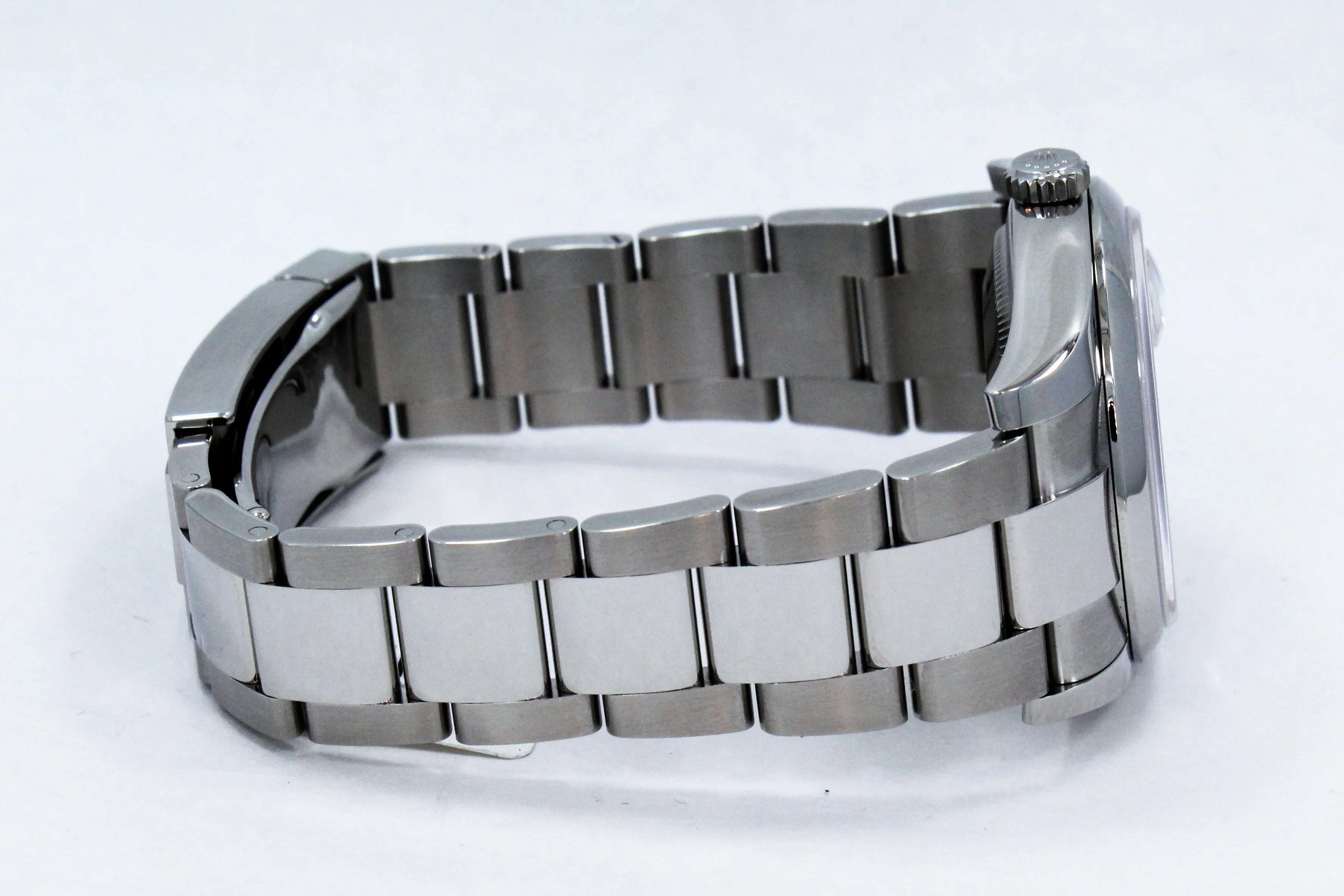 Rolex Datejust 36mm 116200  Oyster Perpetual White Roman Dial