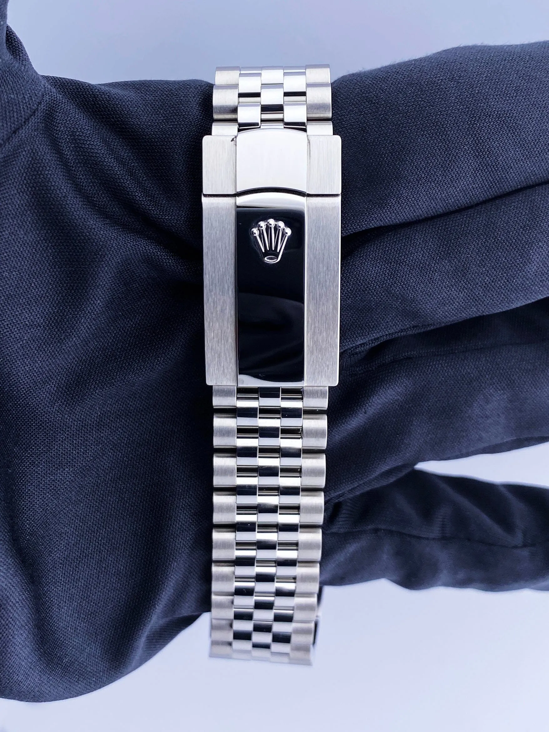 Rolex Datejust 41 126300 Blue Dial Mens Watch Box & Papers