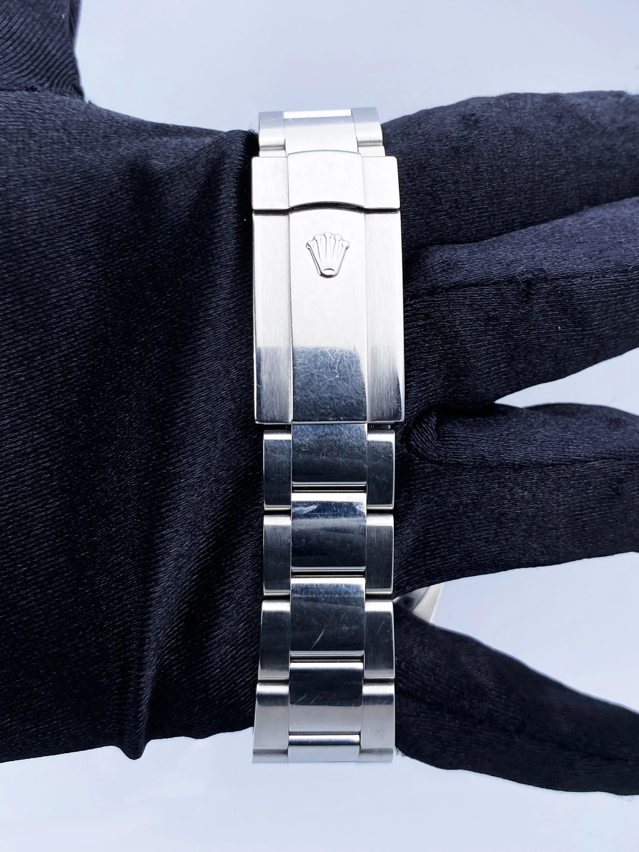 Rolex Milgauss 116400GV Black Dial Mens Watch