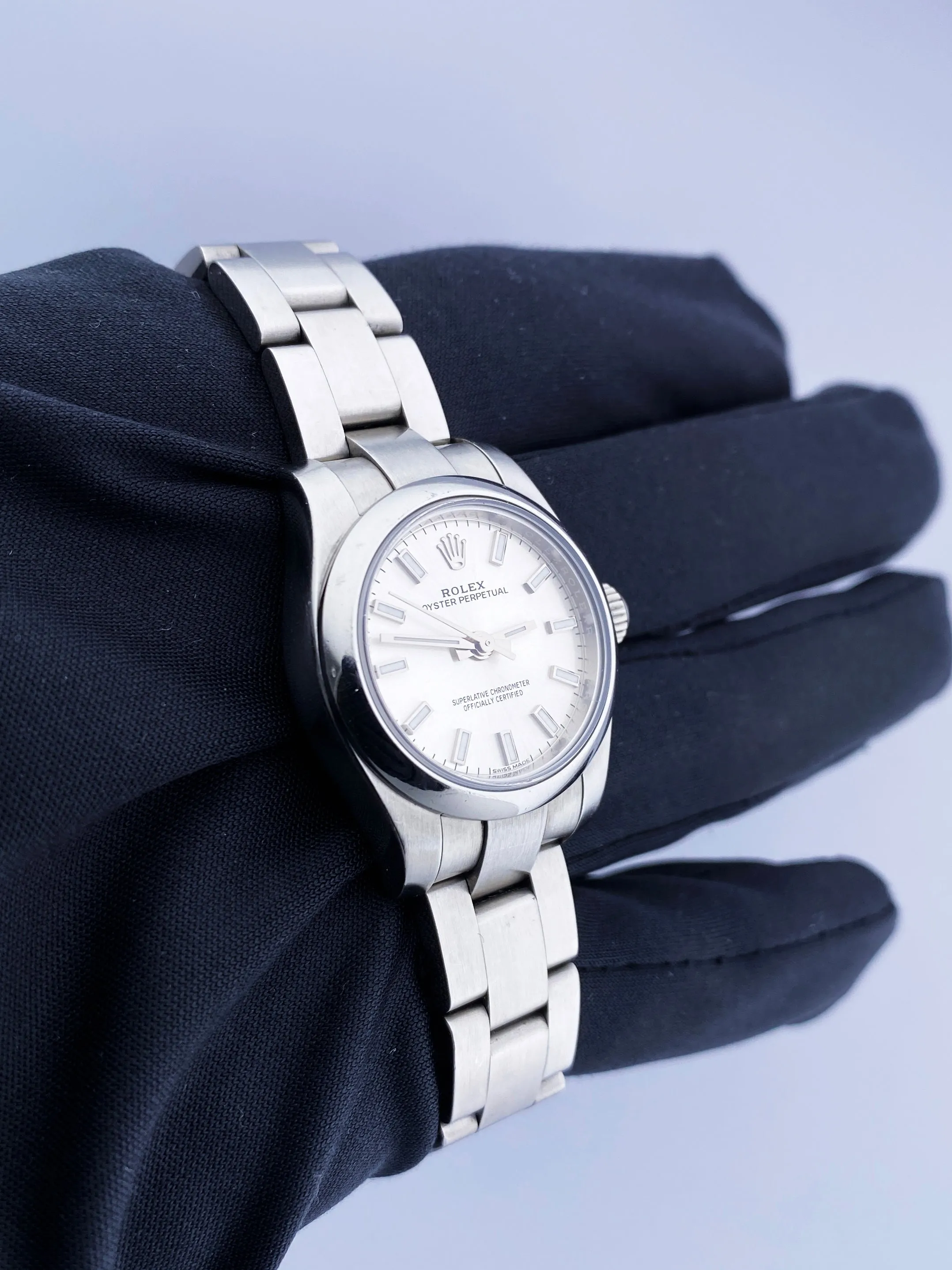 Rolex Oyster Perpetual 17620 Sliver Dial Steel Ladies Watch