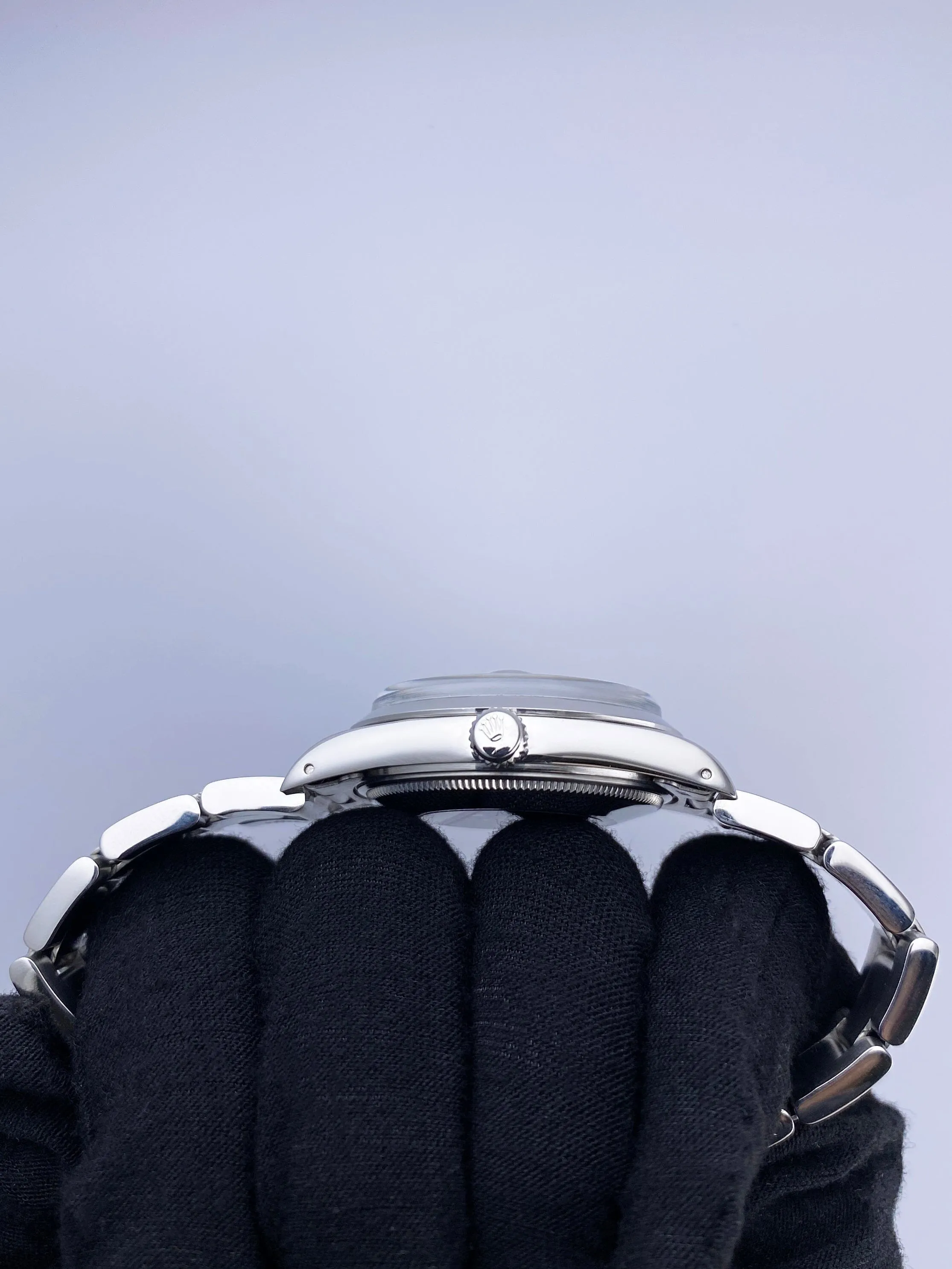 Rolex Oyster Perpetual Date 15000 Silver Dial Mens Watch
