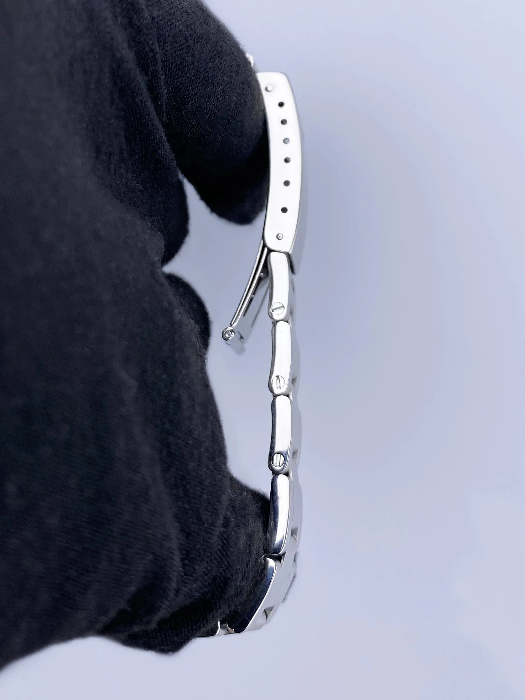 Rolex Oyster Perpetual Date 15000 Silver Dial Mens Watch