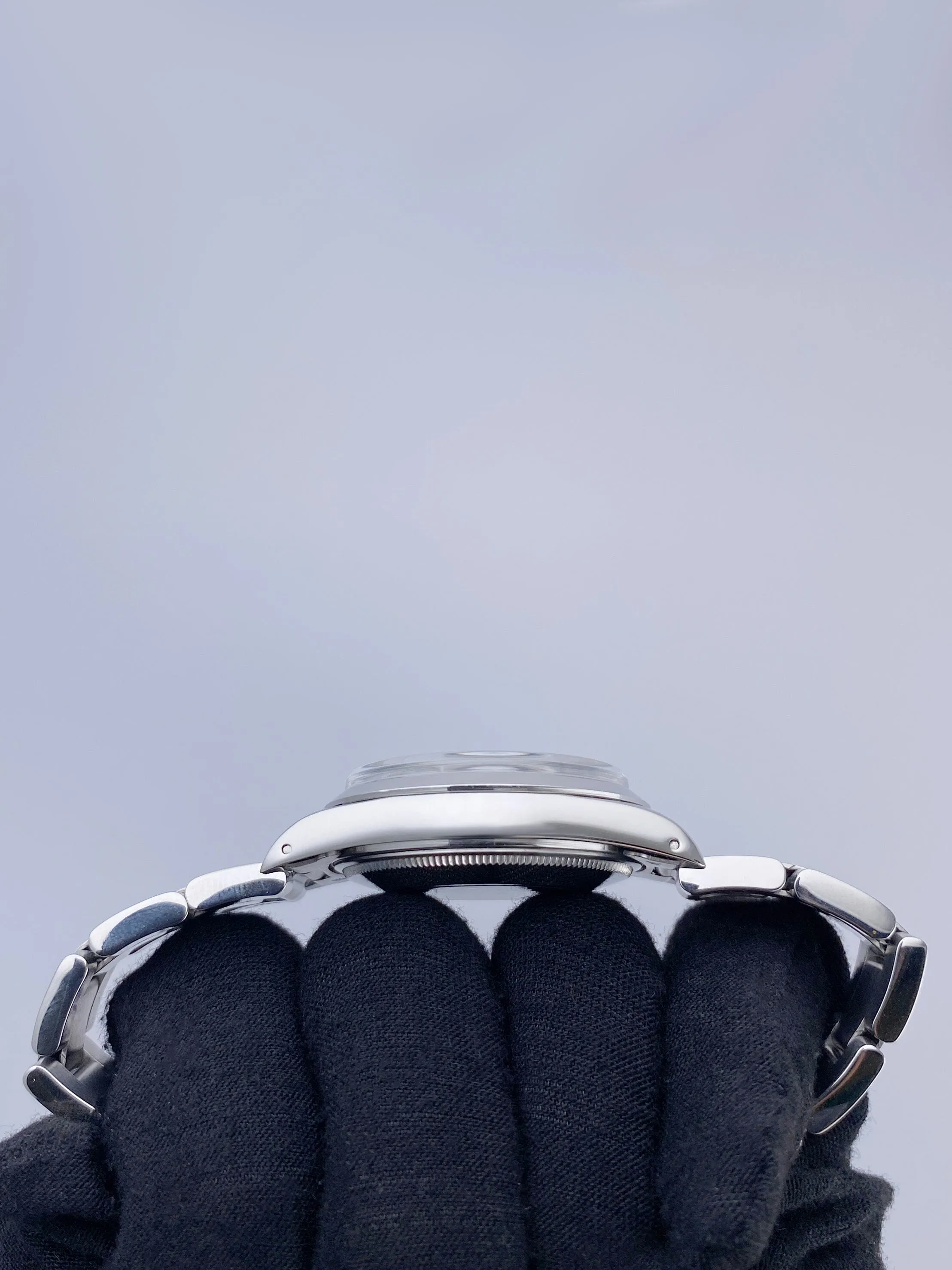 Rolex Oyster Perpetual Date 15000 Silver Dial Mens Watch