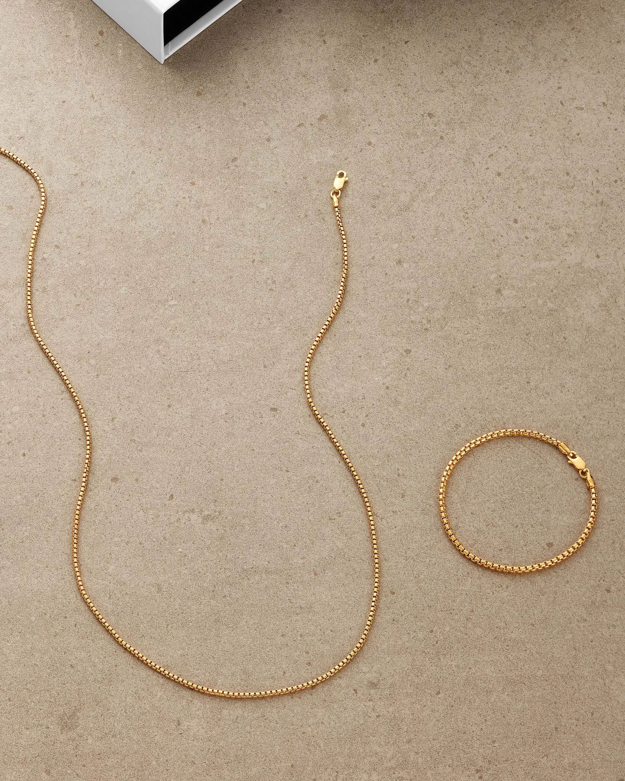 Round Box Bracelet - 2.5mm
