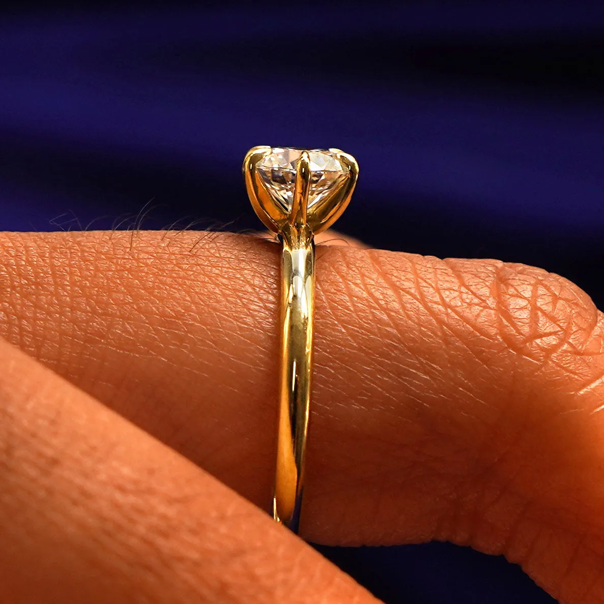 Round Lab Diamond Ring