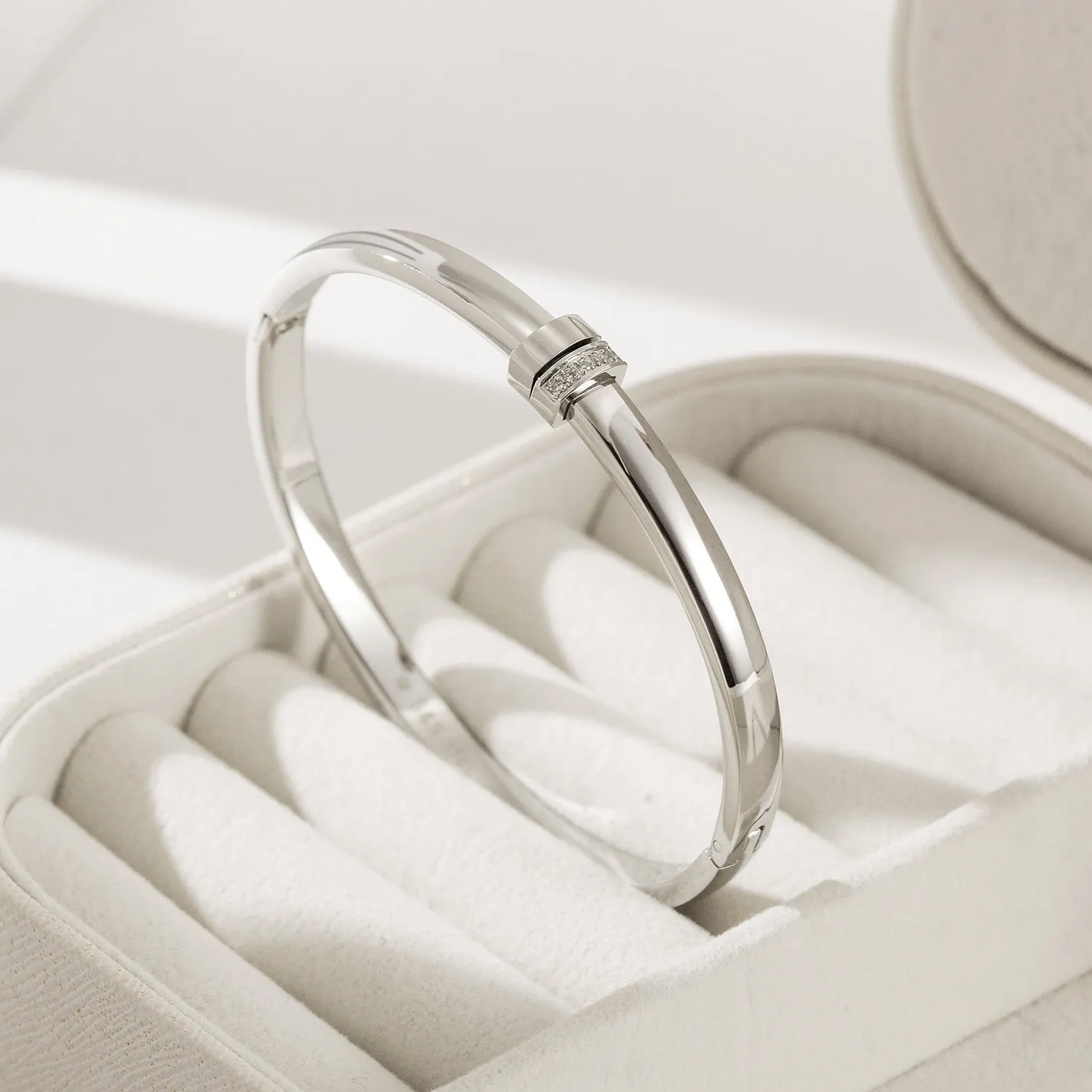 Round smooth surface bracelet-NSB1879ST