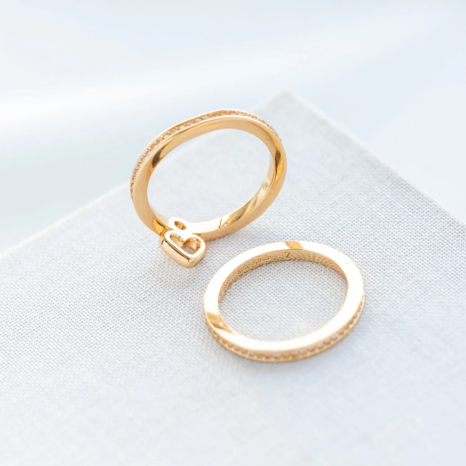 Shining Spade Ring Size 7