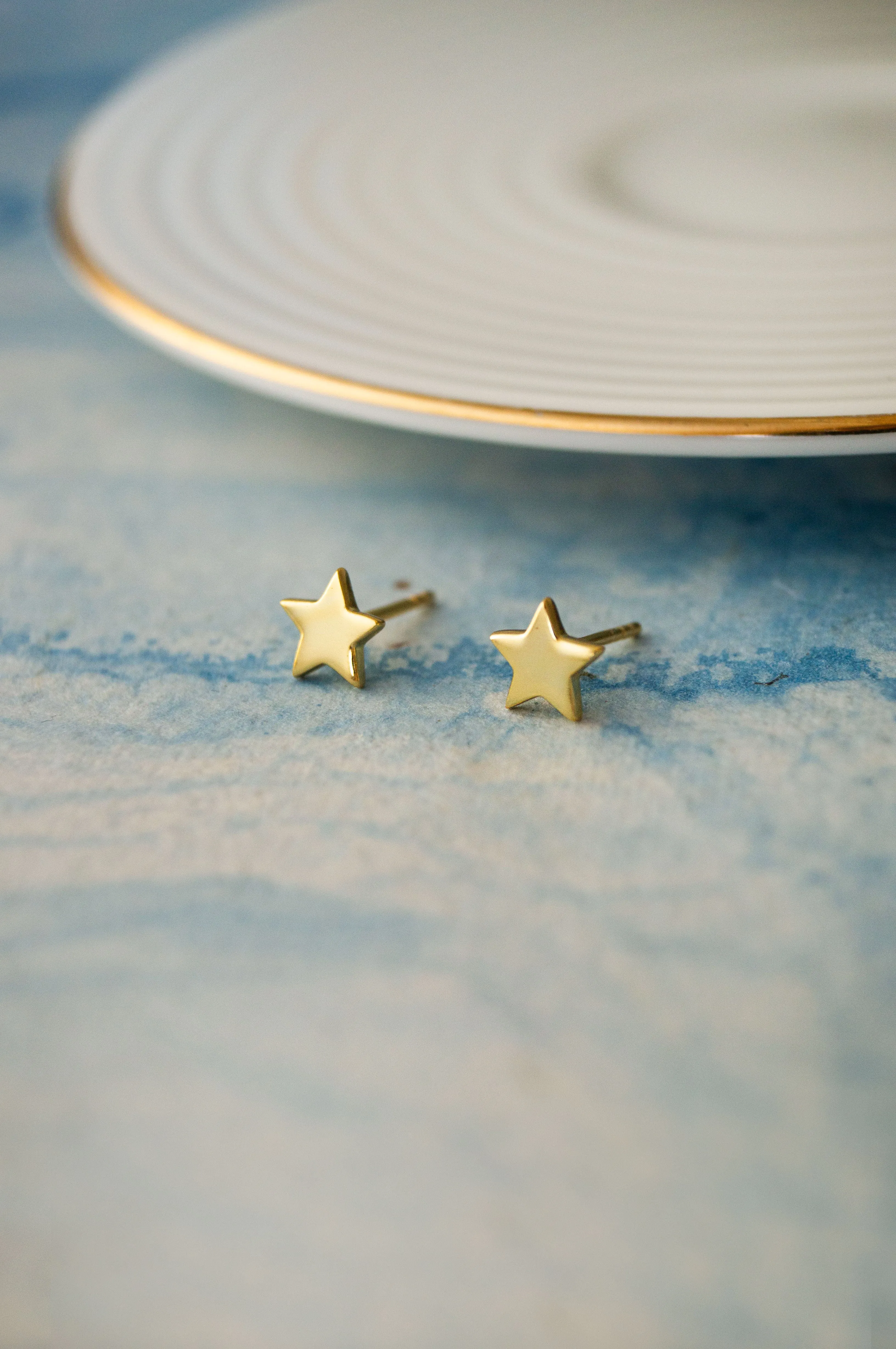 Shining Star Rose Gold Plated Sterling Silver Stud Earrings