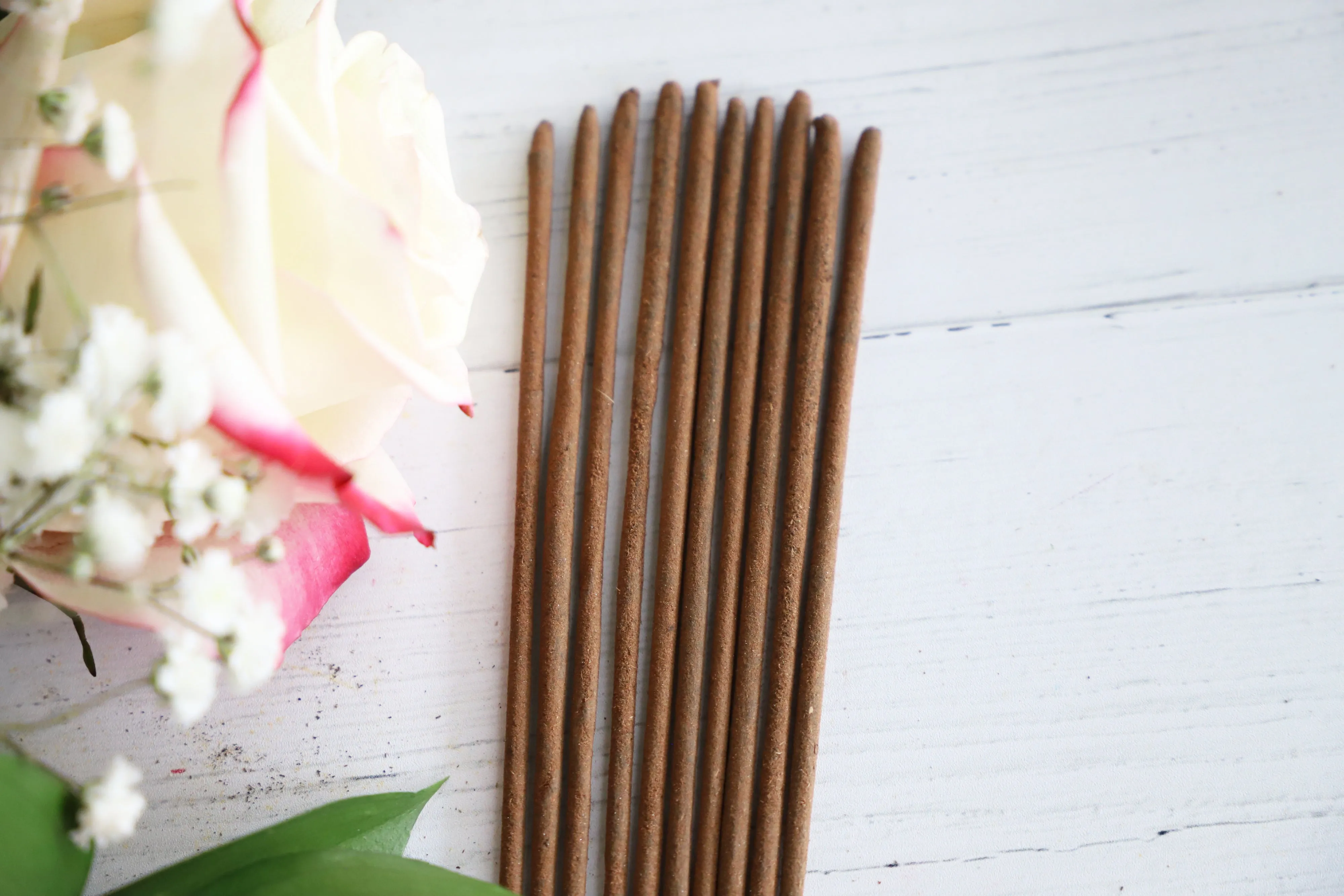 Sierra Cedar incense sticks