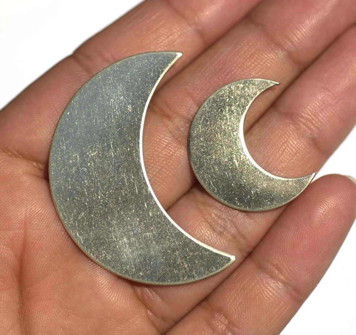 Smooth Small Moon 25mm x 21mm Metal Blanks