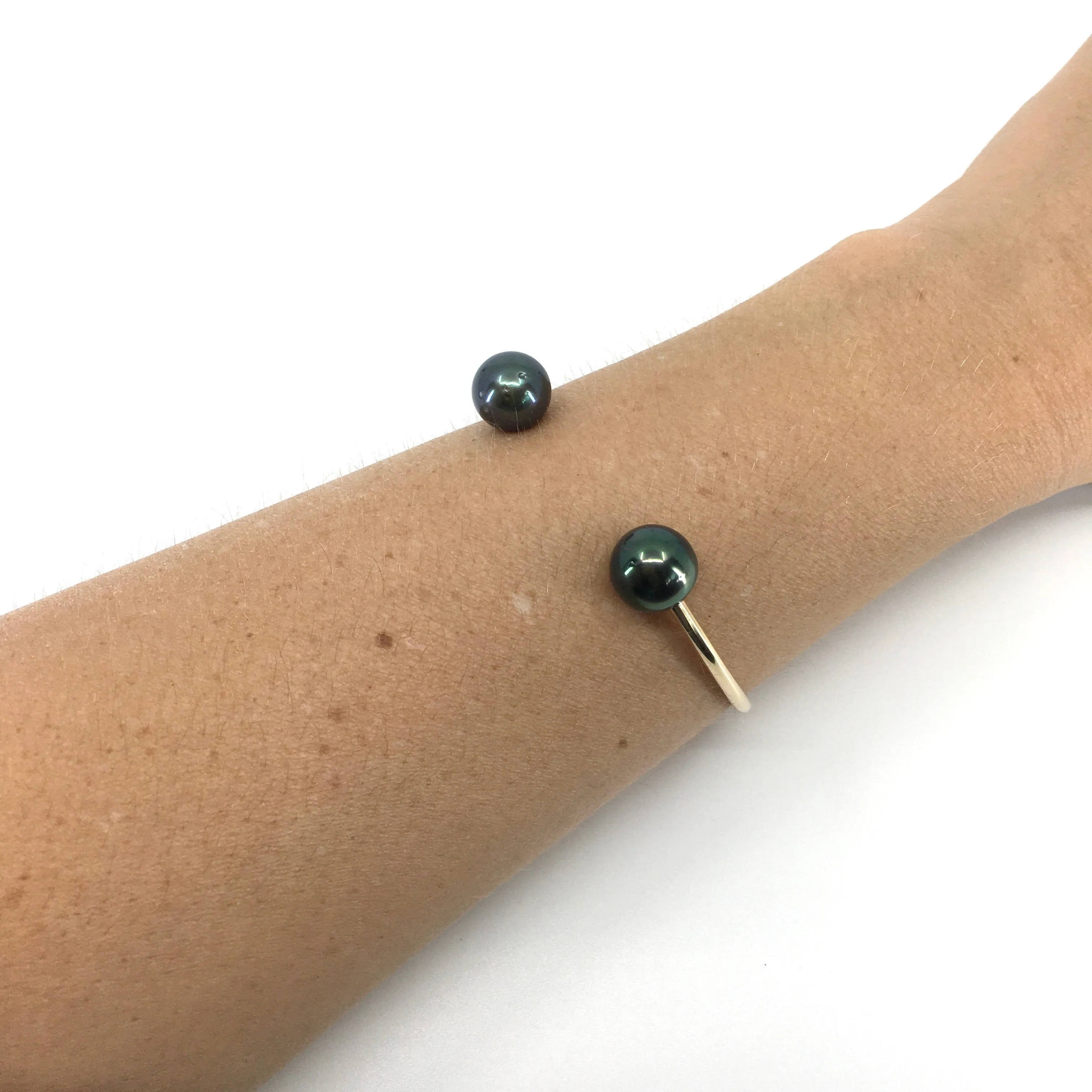 Tahitian Pearl Smooth Cuff