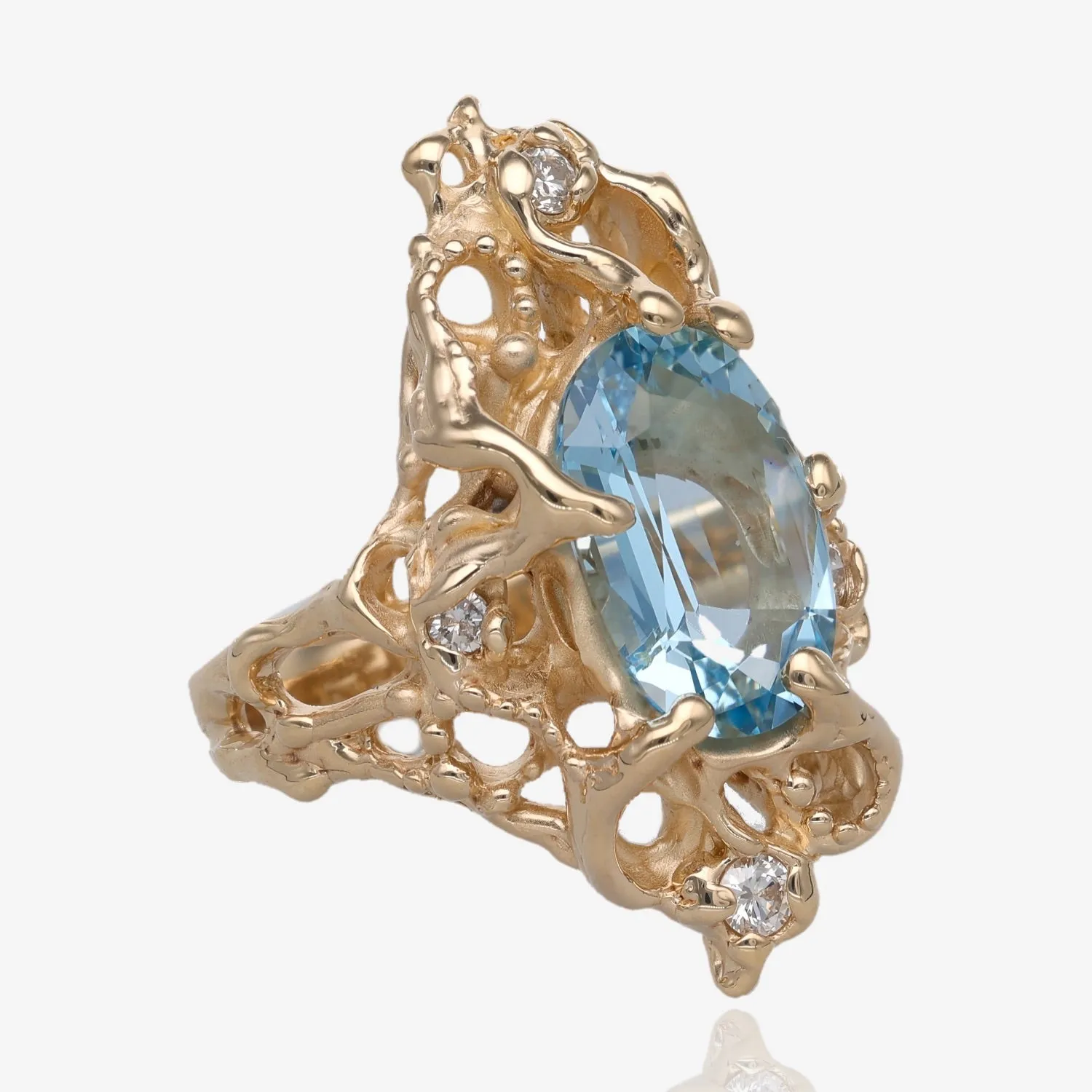 The Beginnings Aquamarine and Diamond Ring in Gold
